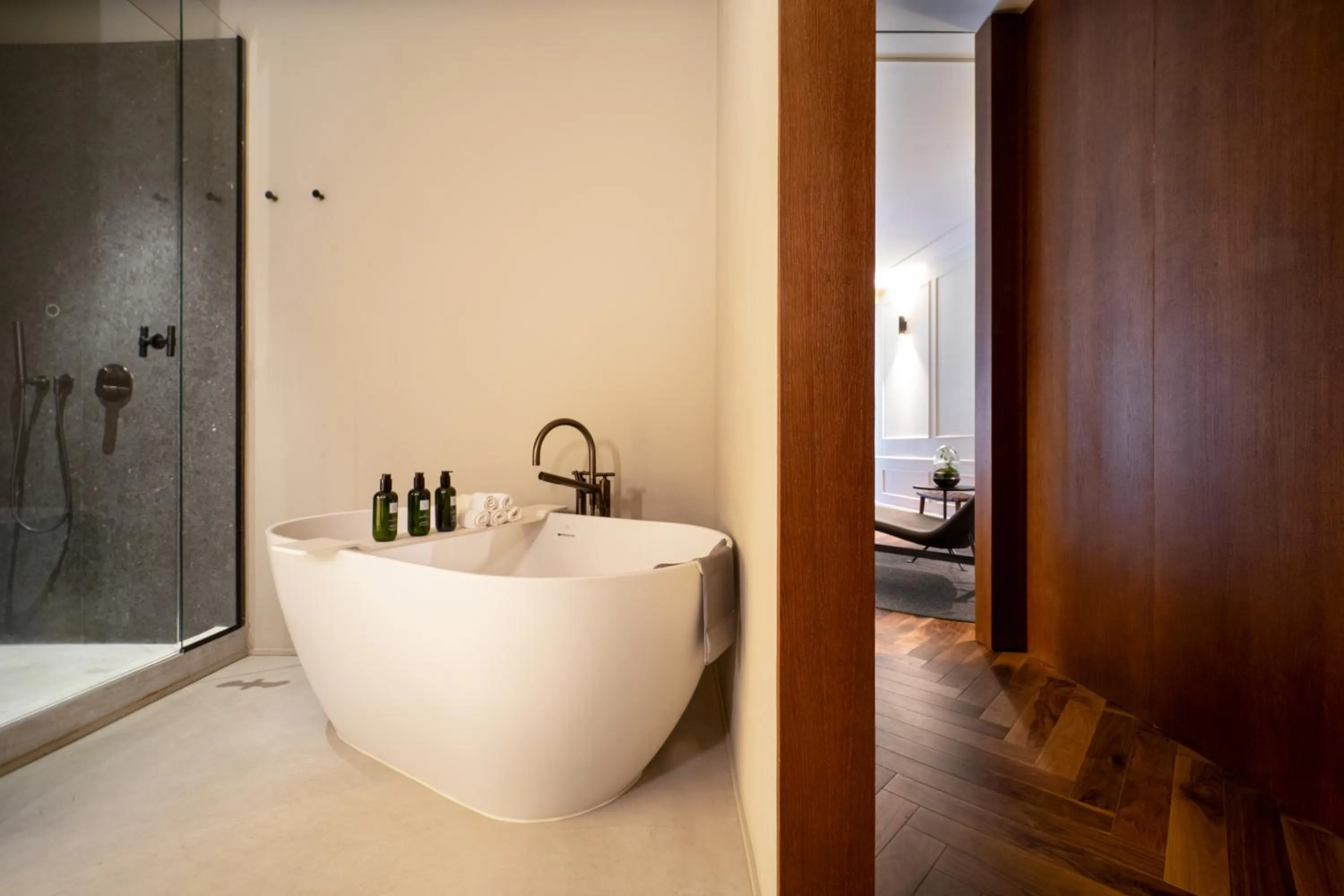 Bathroom in Mercer Plaza Sevilla 5 GL