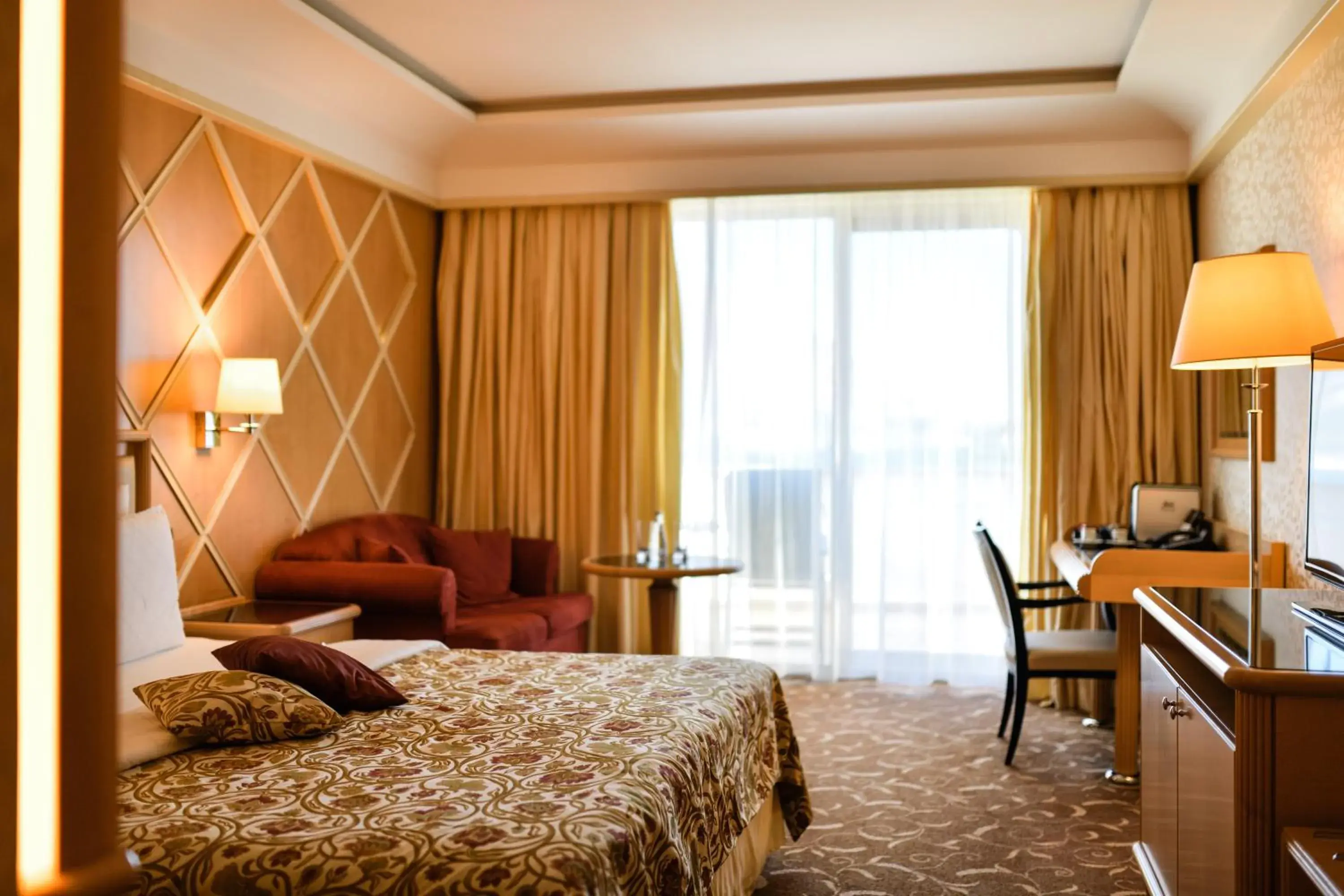 Superior Room with Pool View - single occupancy in Splendid Conference & Spa Resort Superior Room with Pool View - single occupancy in Splendid Conference & Spa Resort