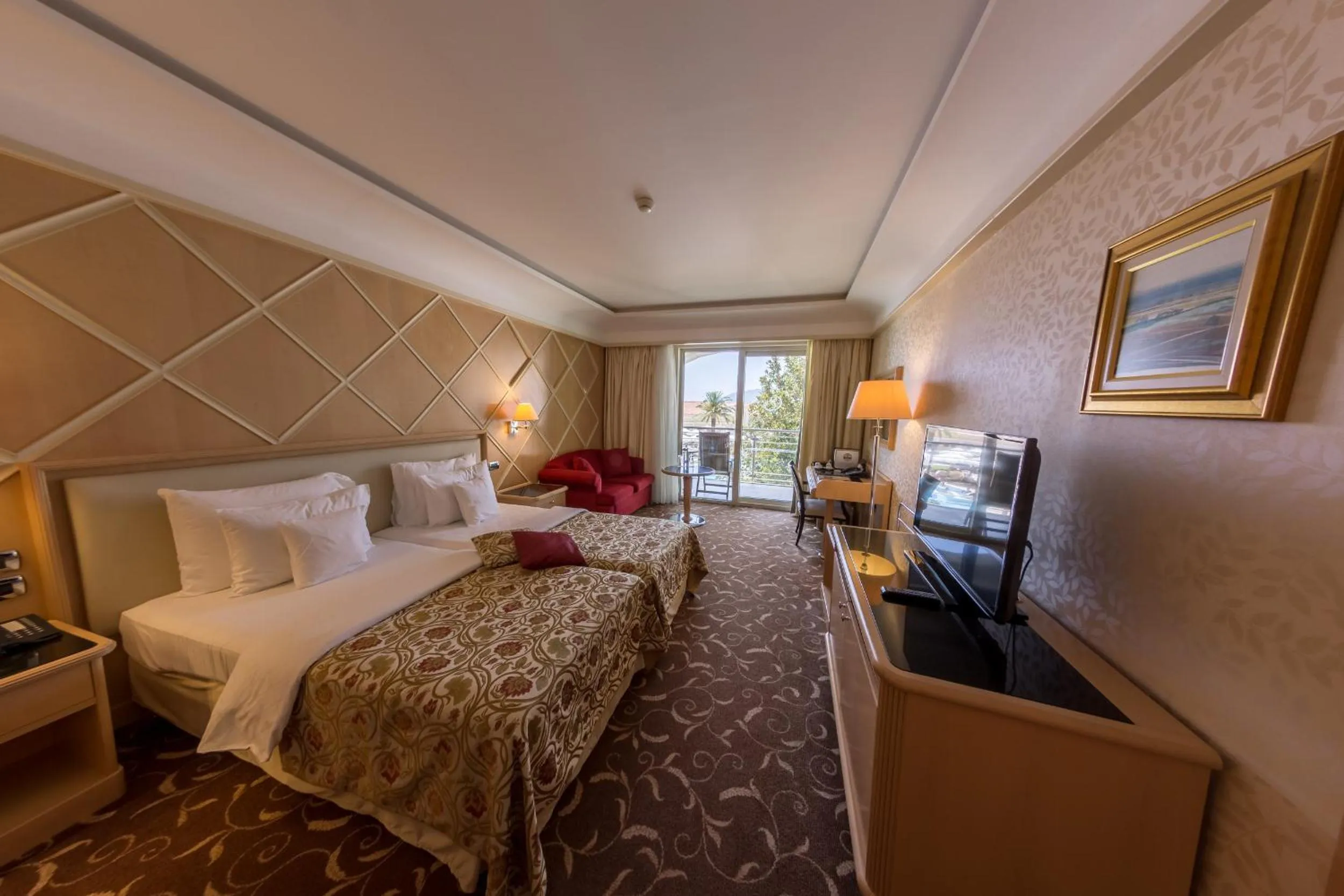 Photo of the whole room, Bed in Splendid Conference & Spa Resort