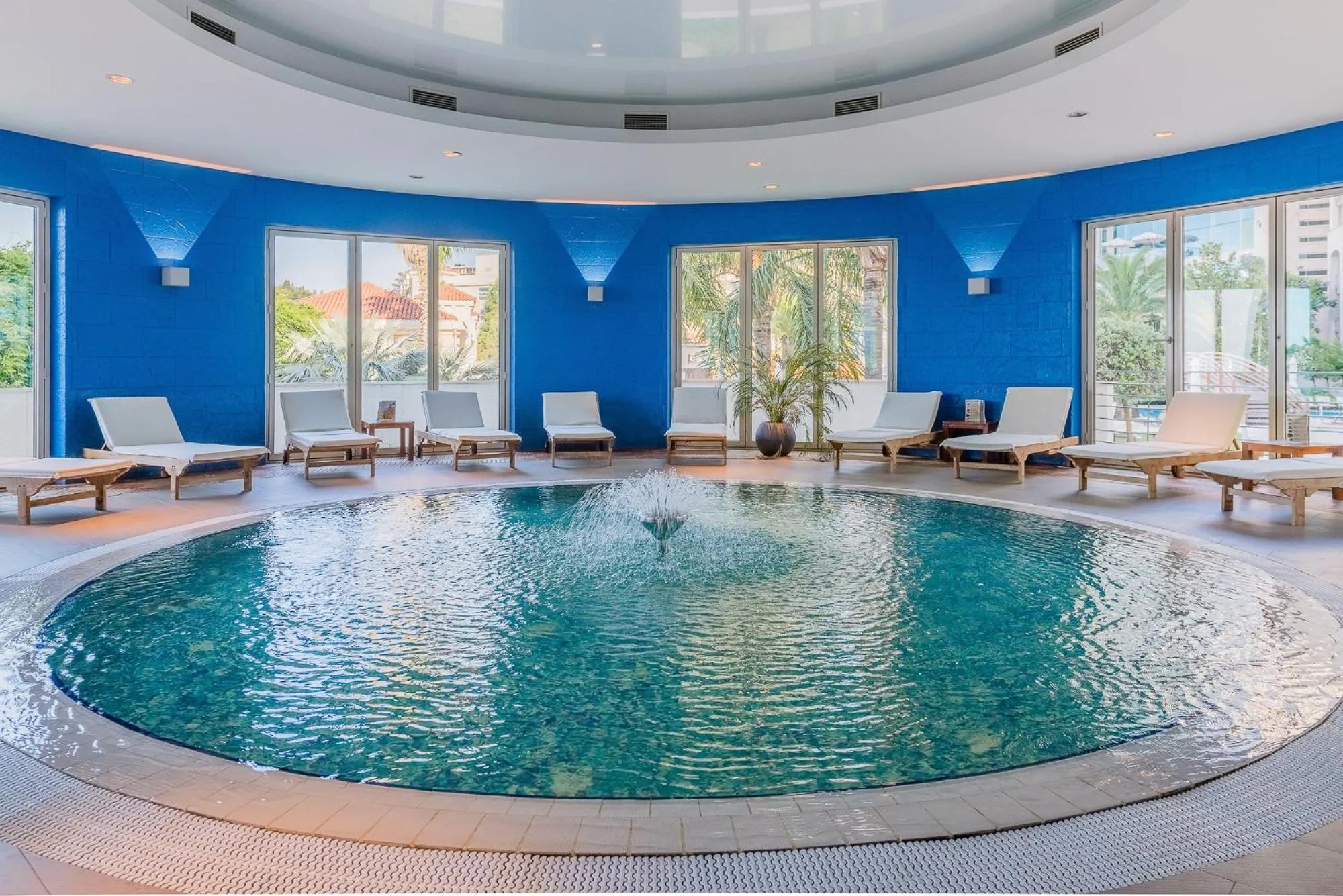 Swimming pool in Splendid Conference & Spa Resort