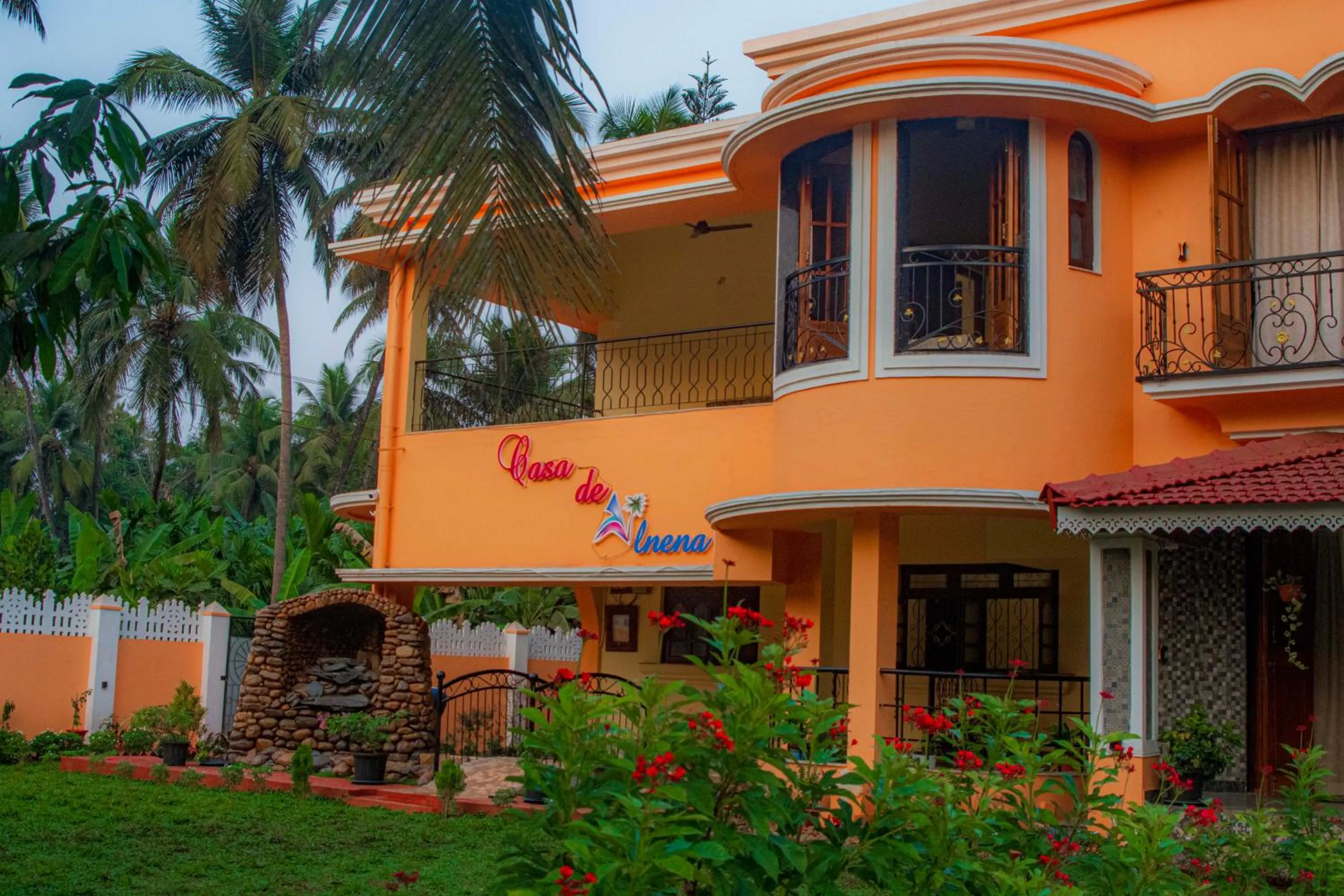 Property building in Casa de Alnena