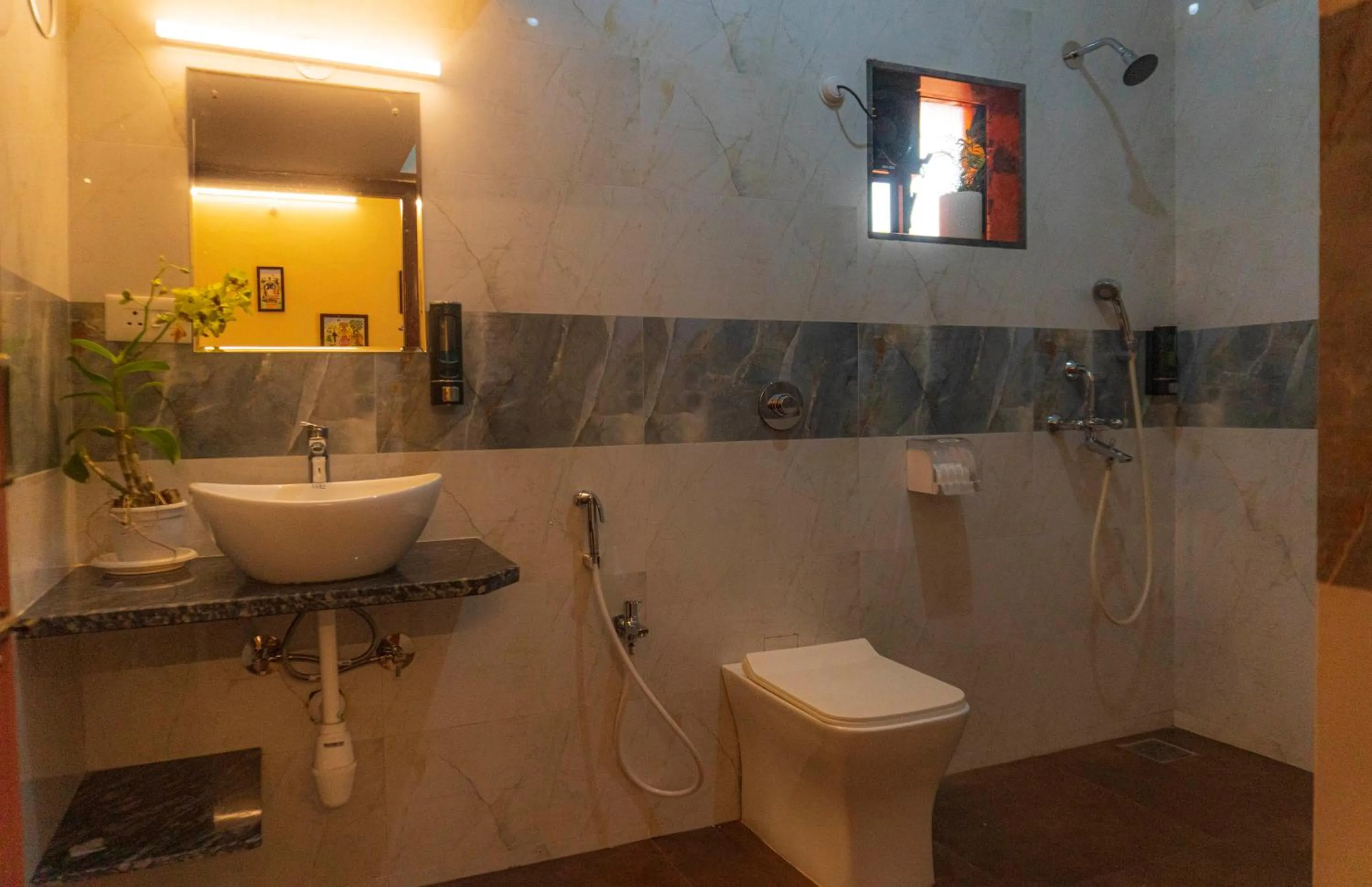 Shower in Casa de Alnena