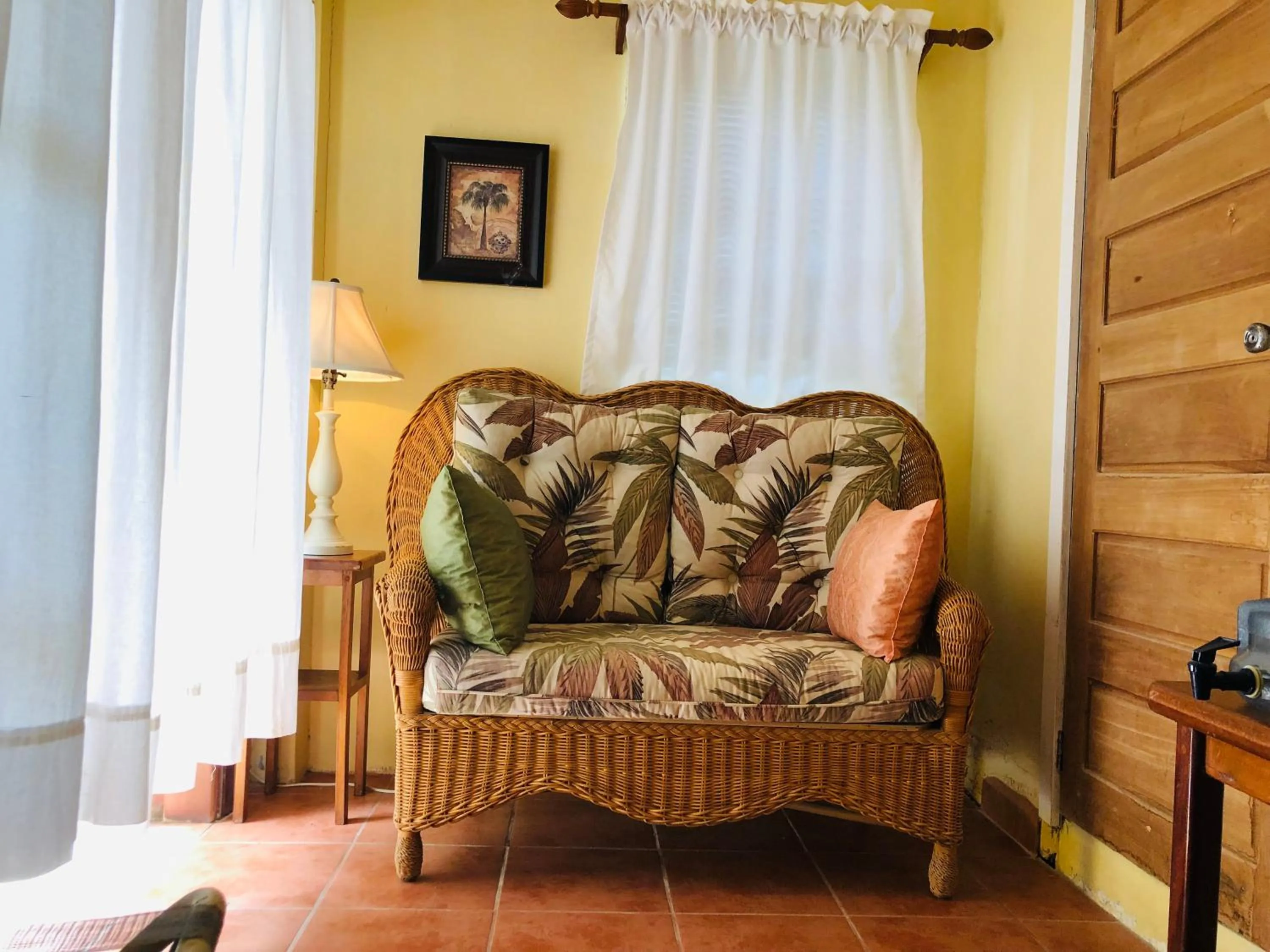 Seating area in Coral Cove Inn