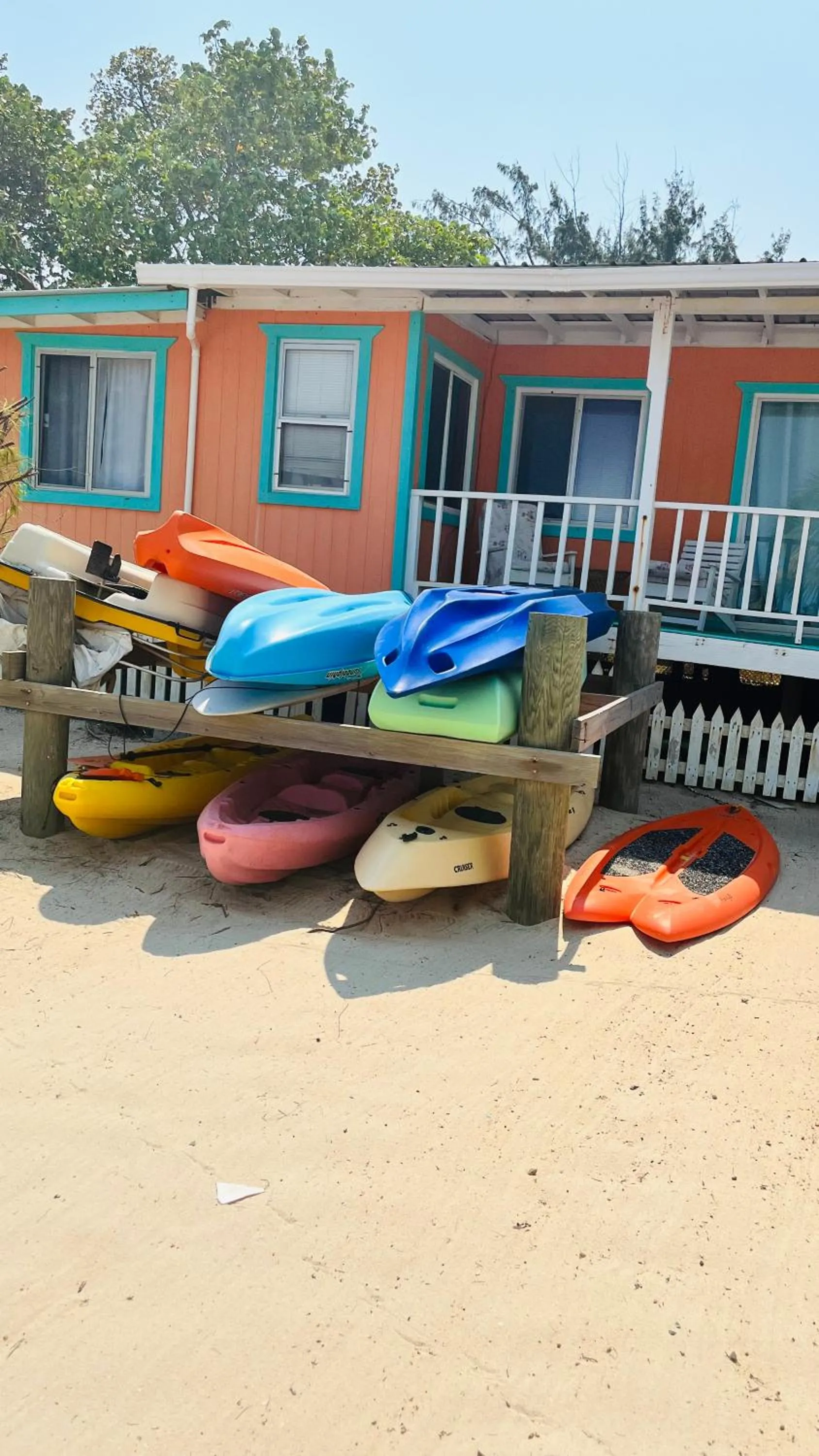 Property building in Coral Cove Inn