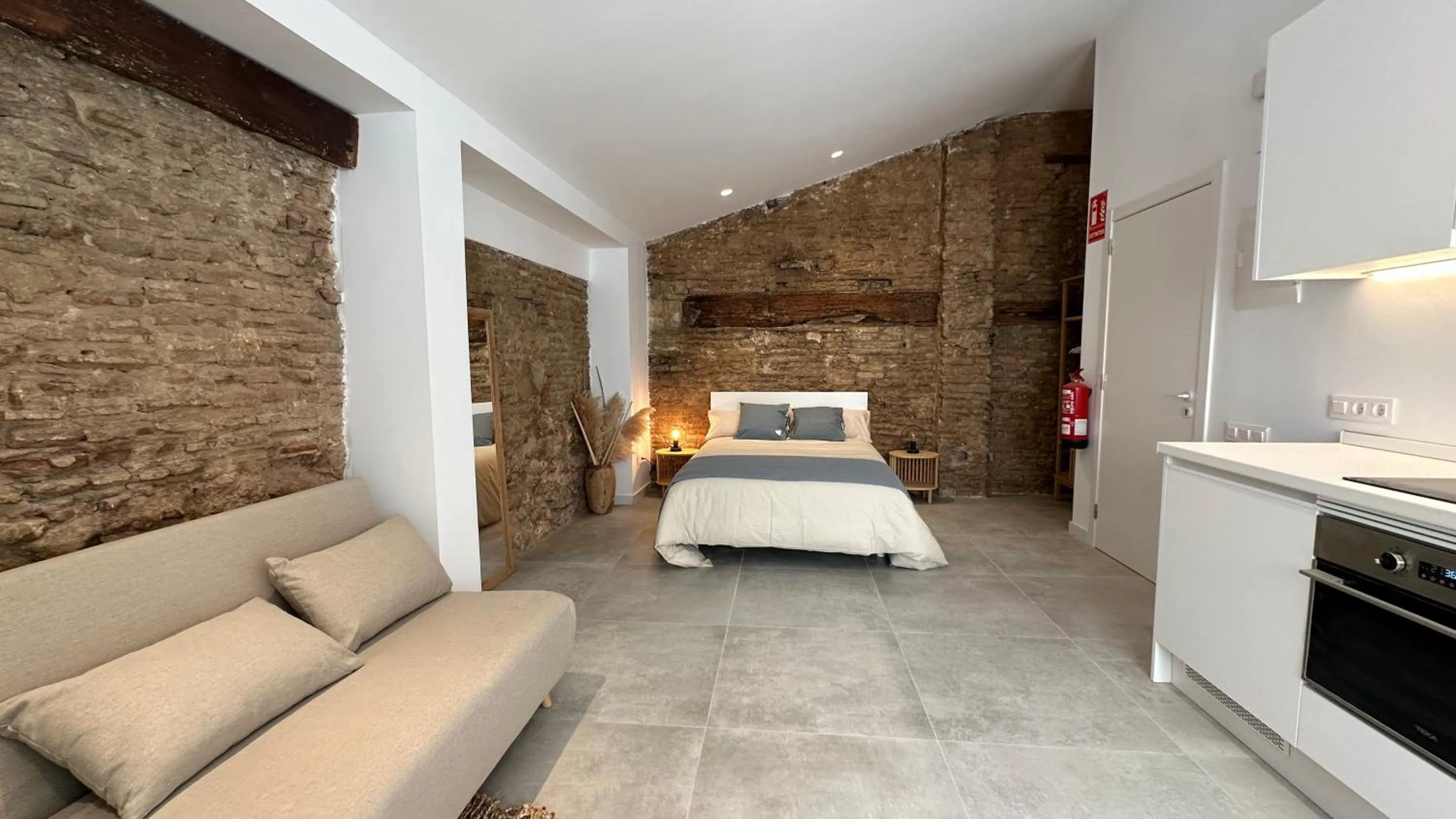 Bed in ART HOMES LAVADERO