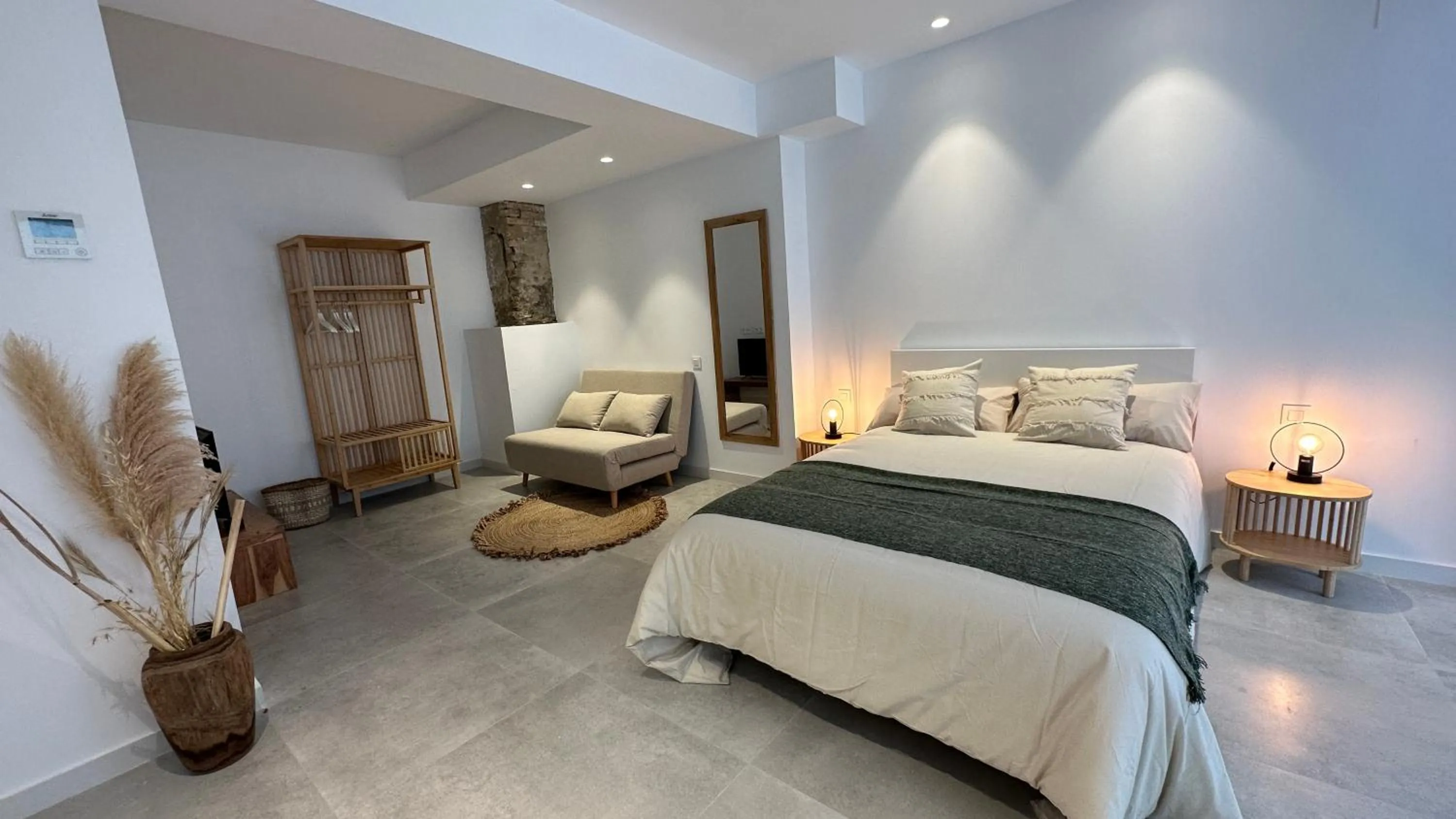 Bed in ART HOMES LAVADERO