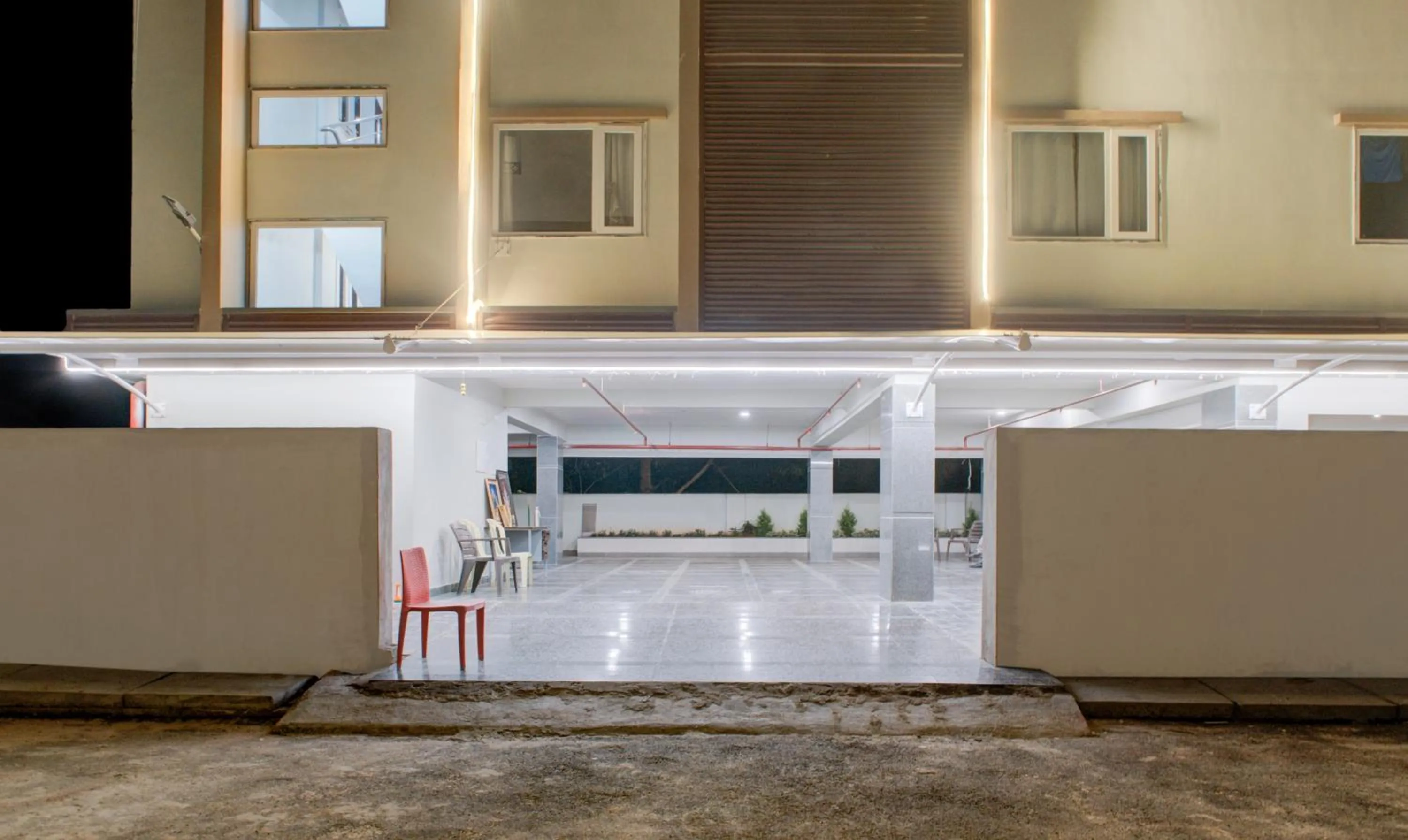 Facade/entrance in Treebo Rushi Grand