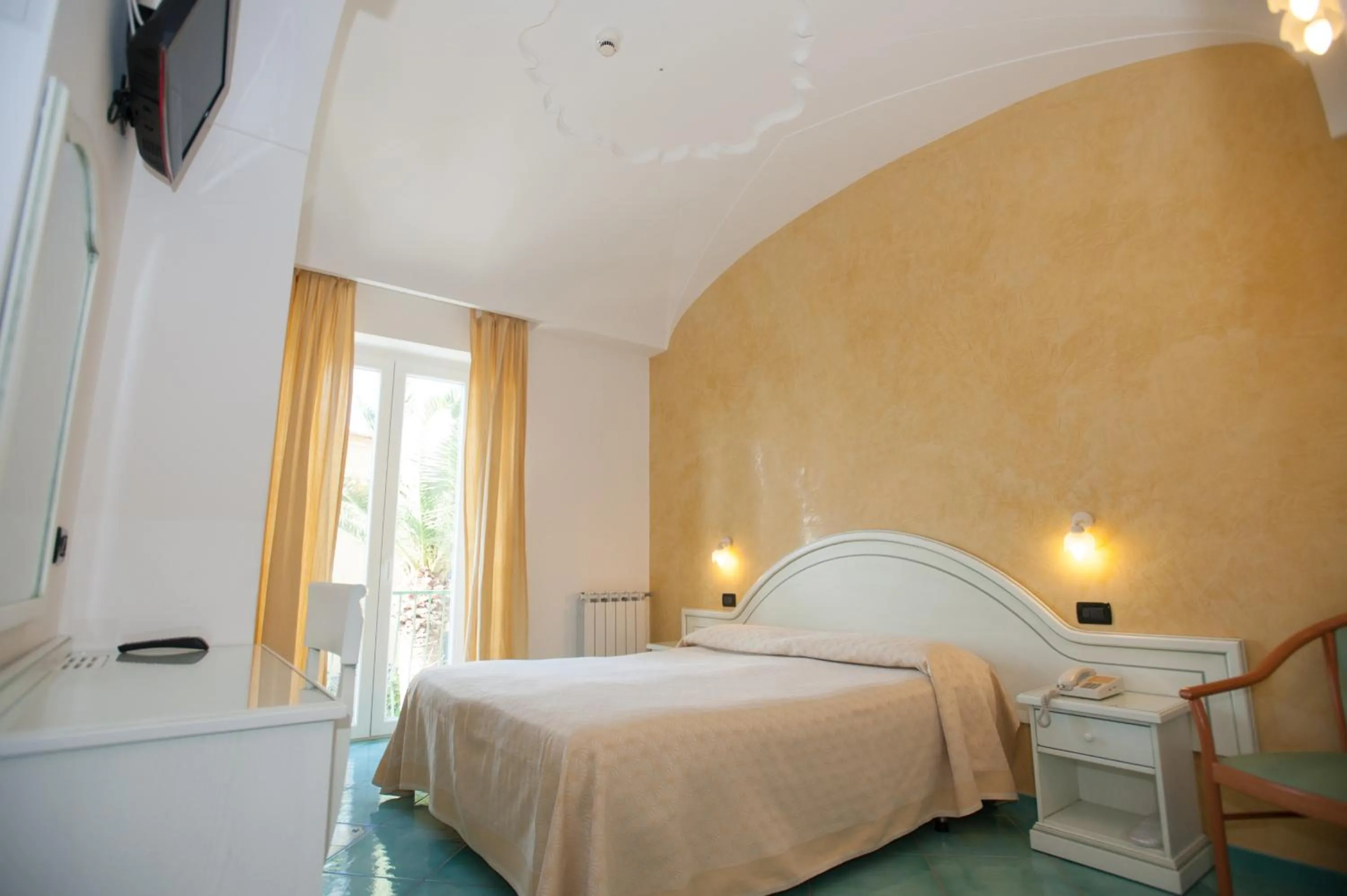 Bedroom, Bed in Hotel Villa Sirena - Thermae & SPA