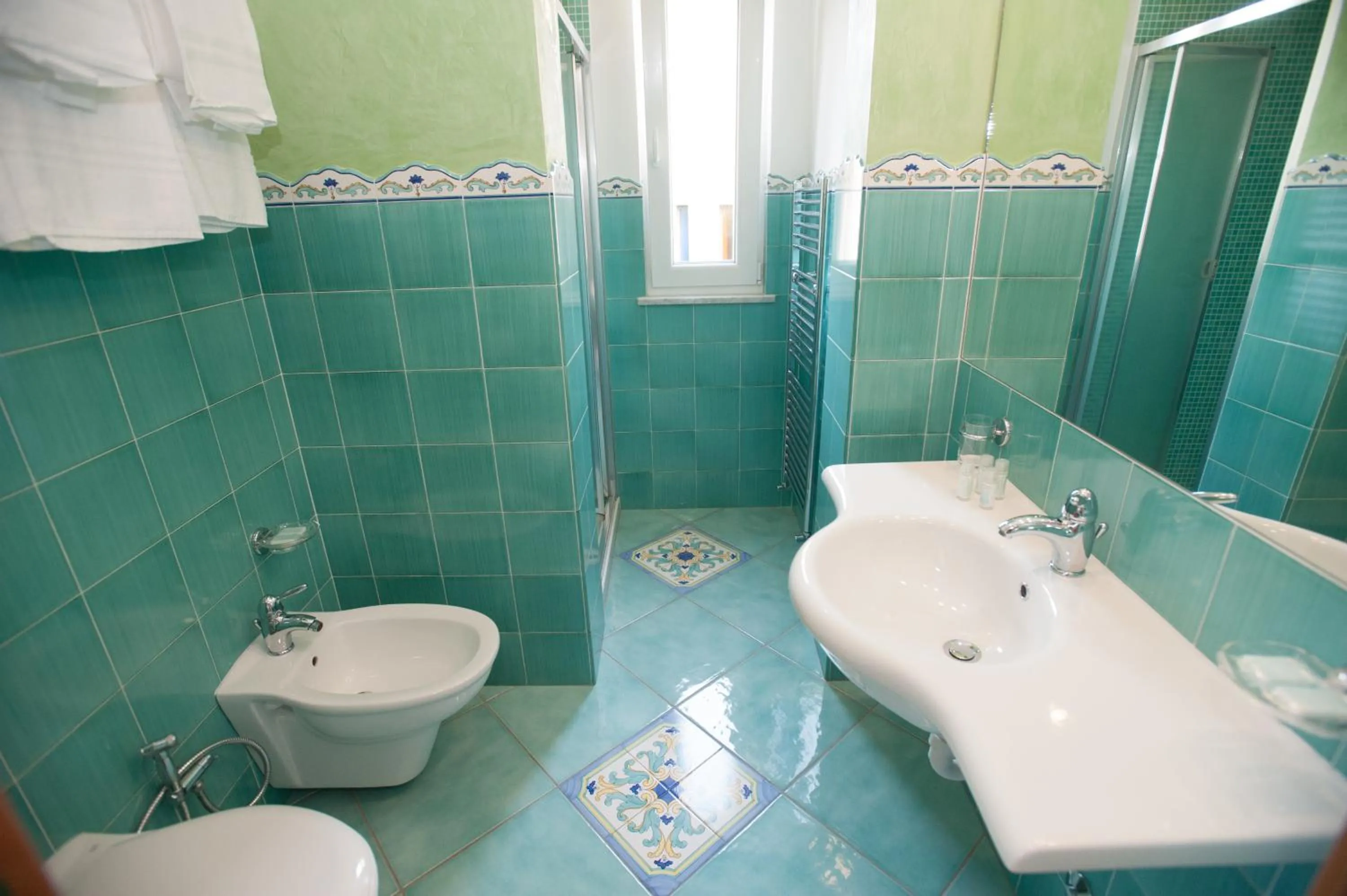 Bathroom in Hotel Villa Sirena - Thermae & SPA