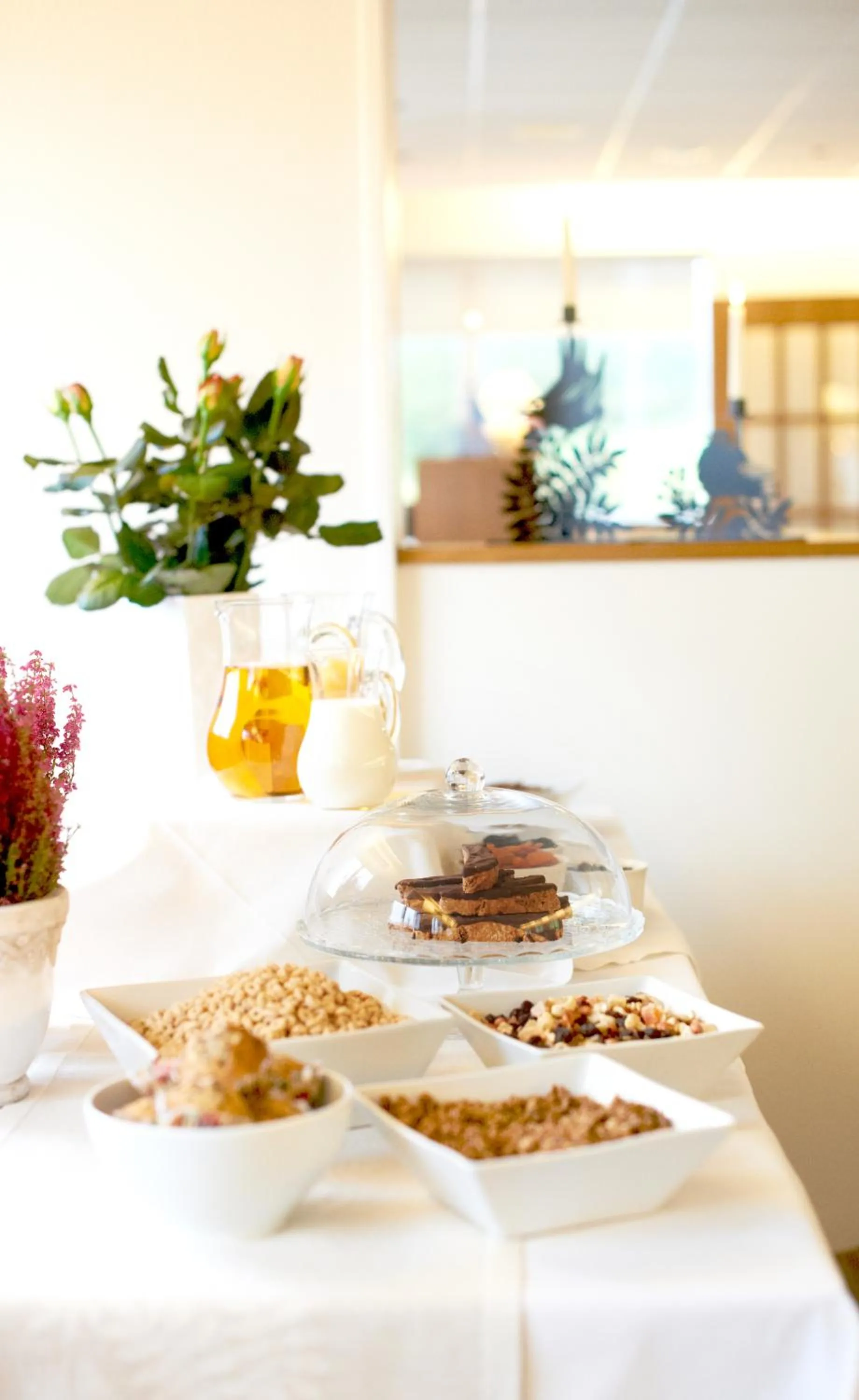 Restaurant/places to eat in Hotel Varmahlíd