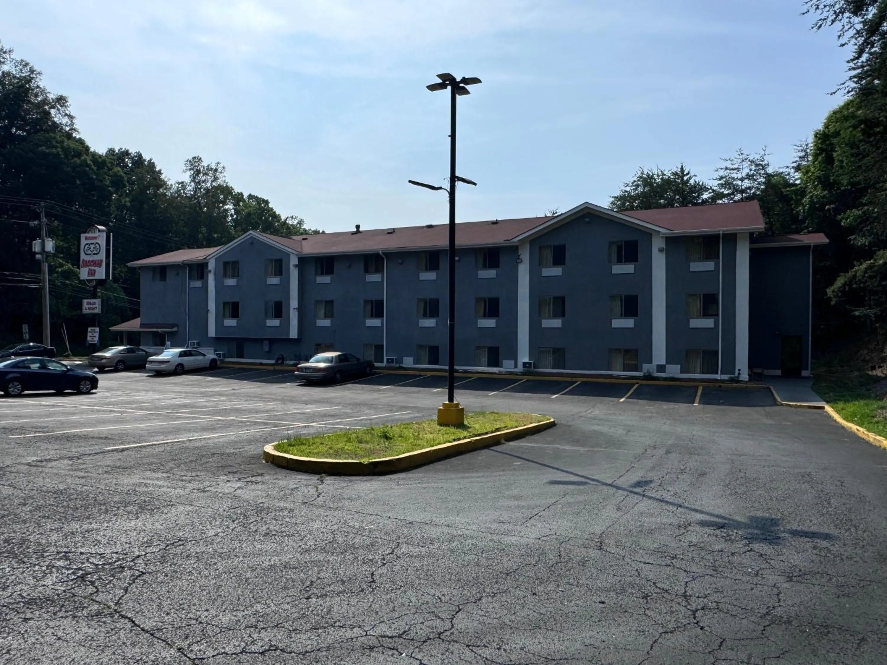 Raceway inn