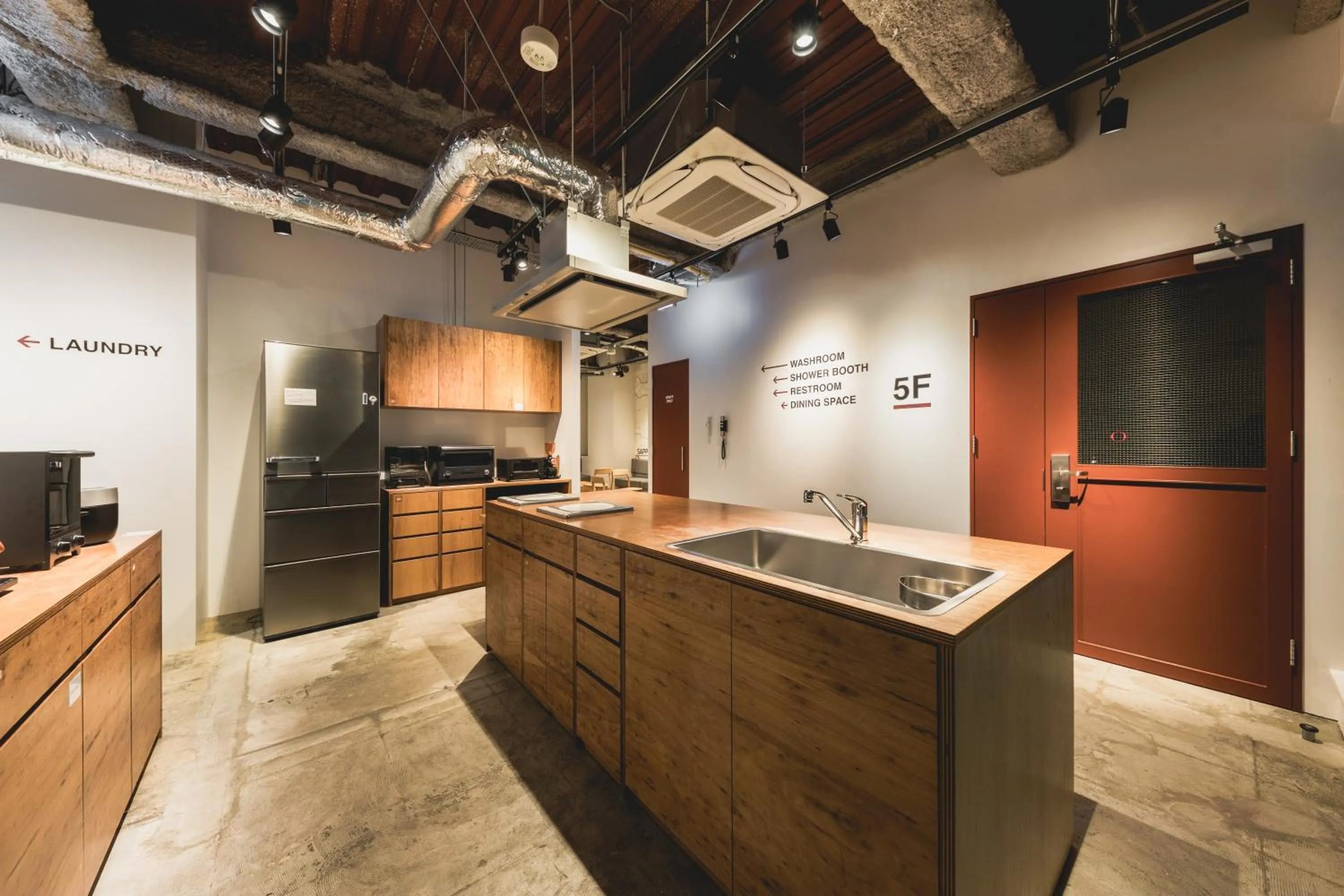 Kitchen or kitchenette in HELIO HOSTEL SAPPORO