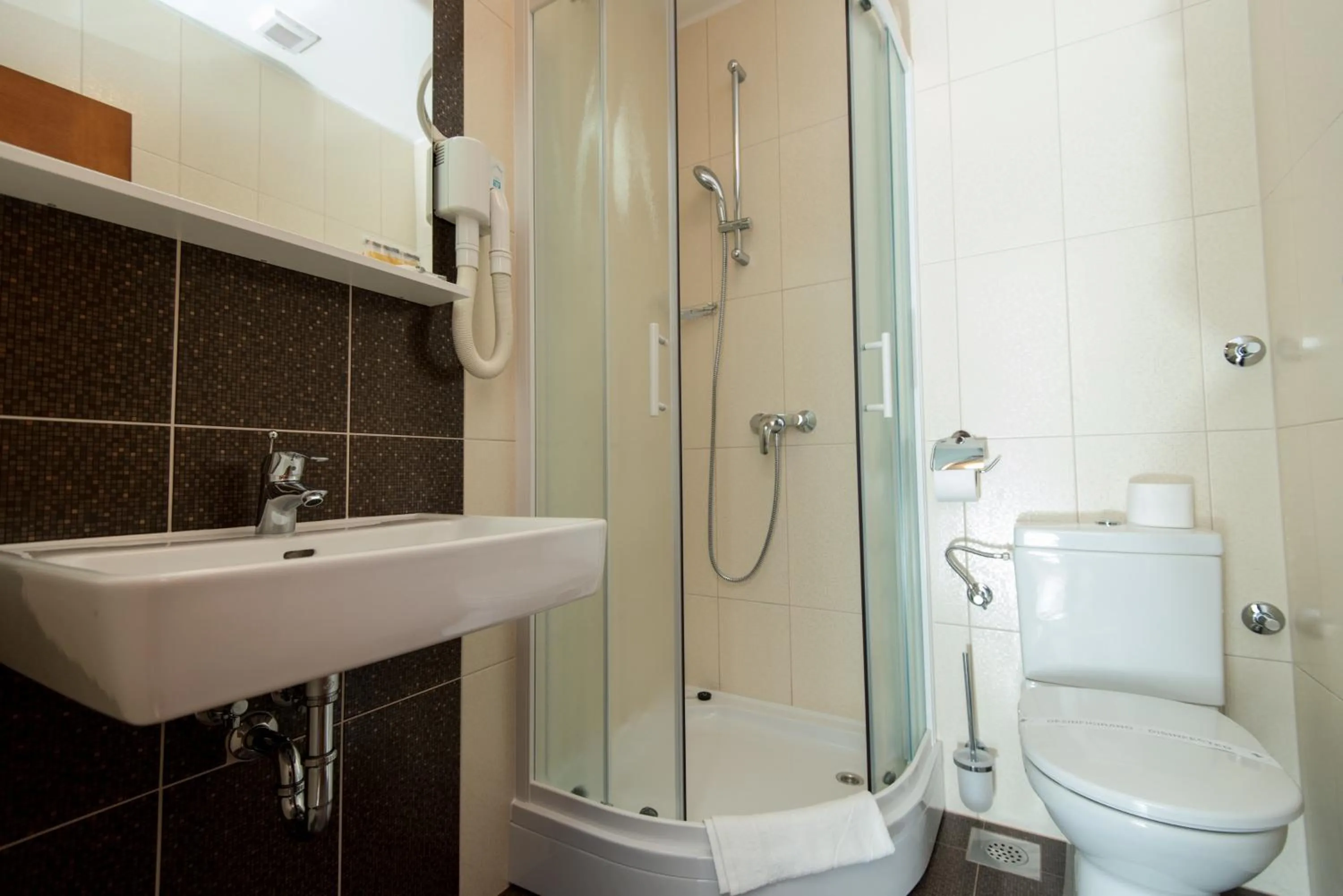 Bathroom in Hotel Villa Nova