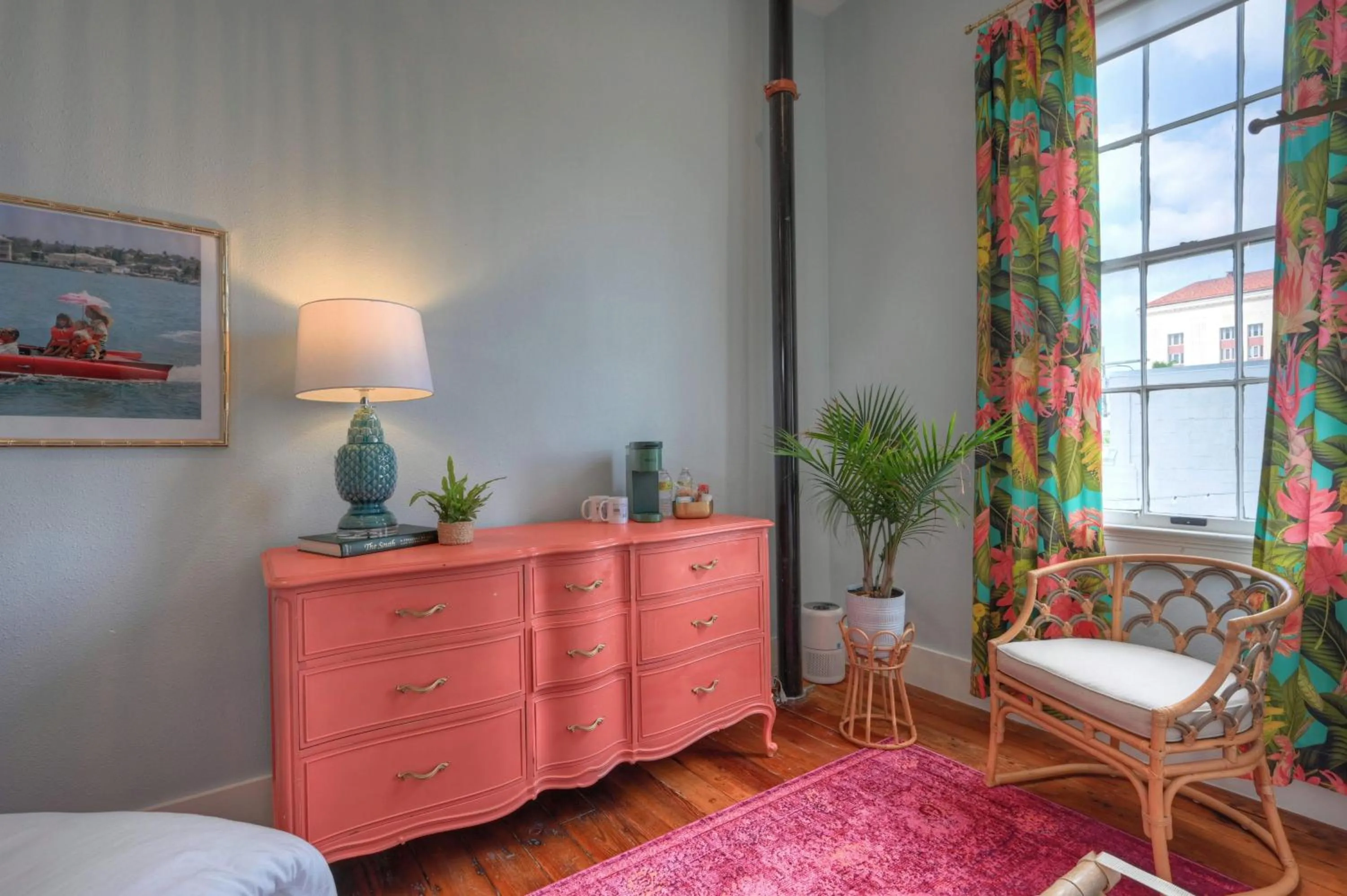 Bed in Sugar's INN Room #1