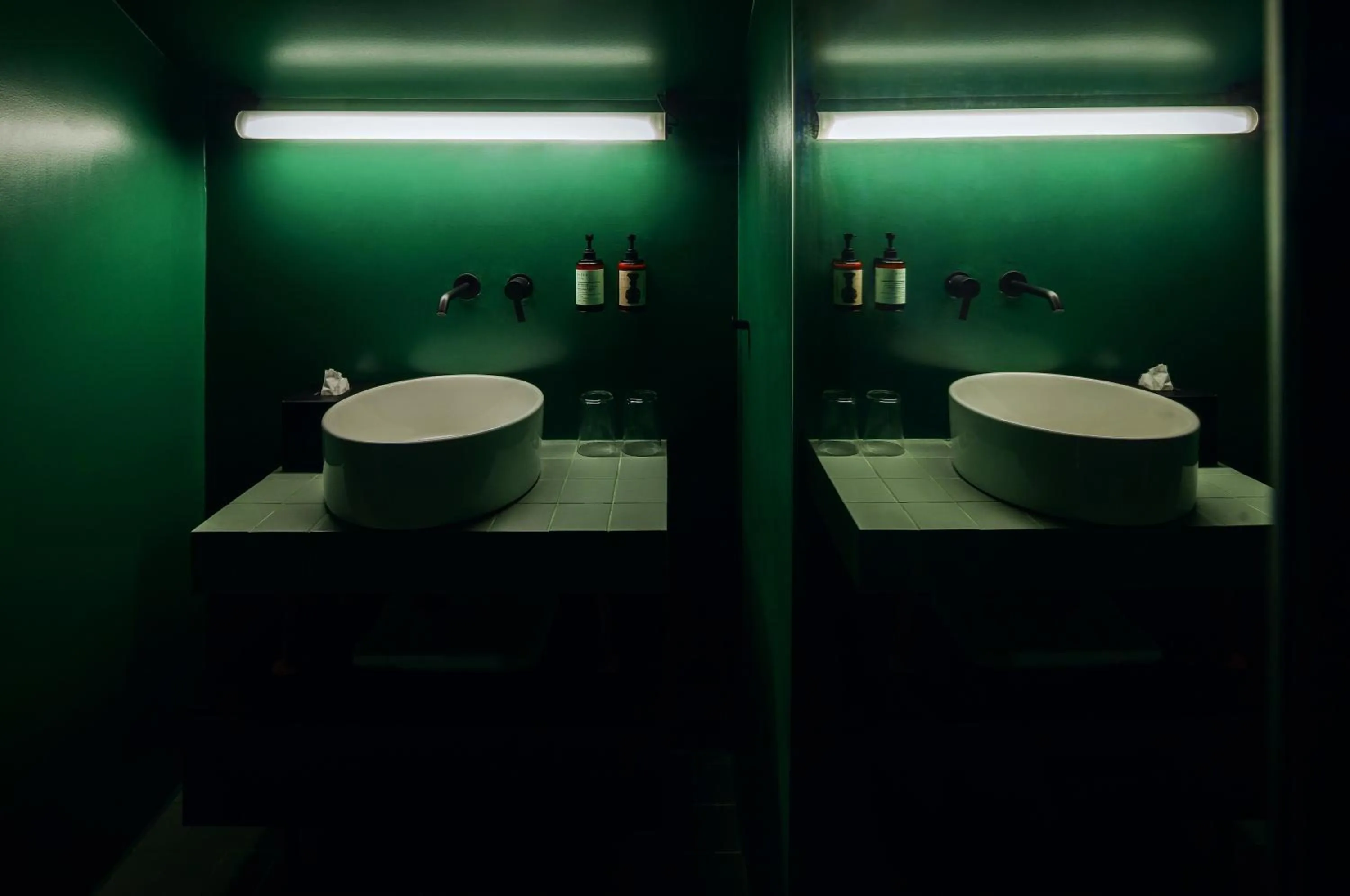 Bathroom in Heart Hotel