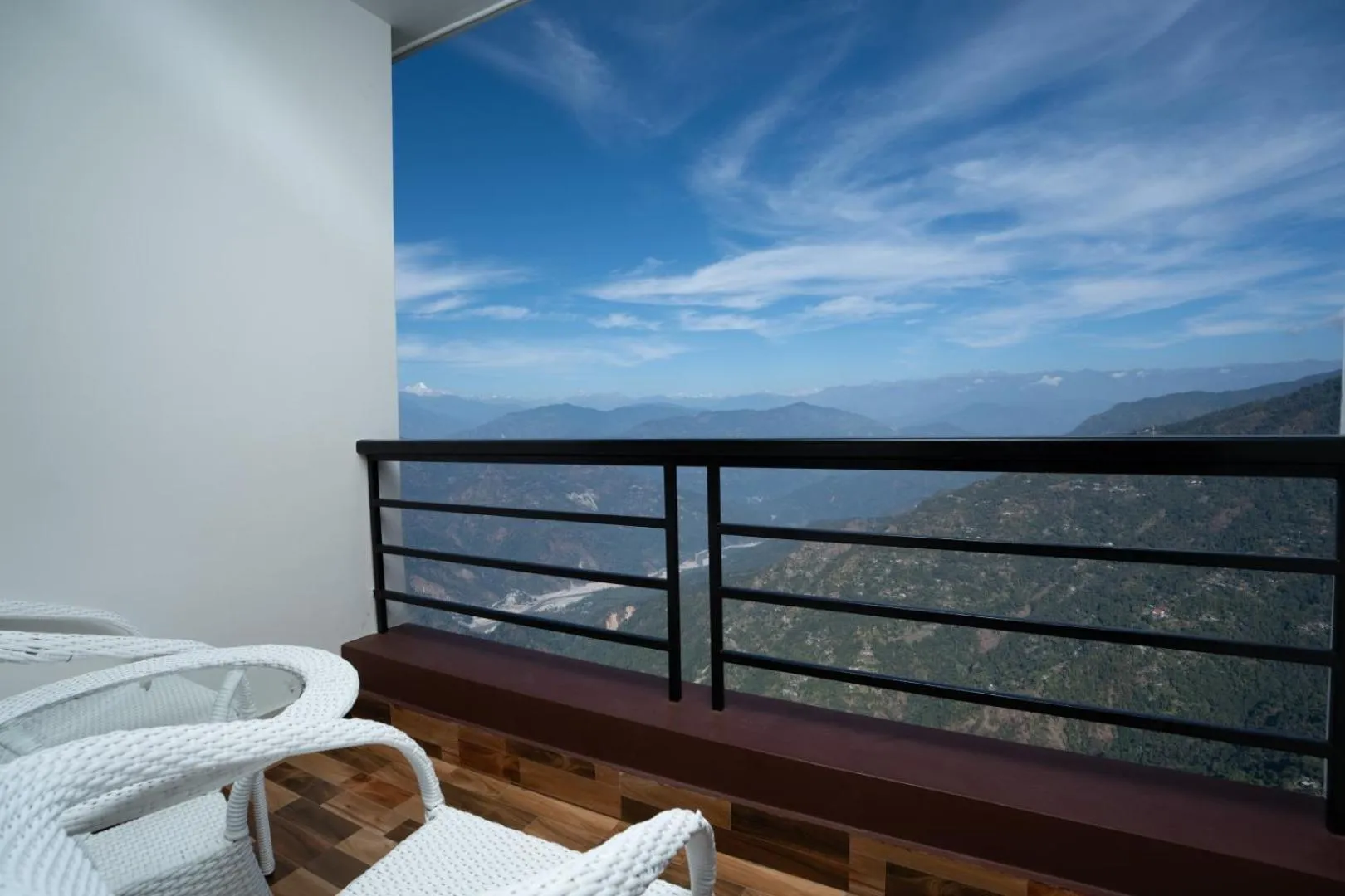 Balcony/Terrace in Summit Sherpa Mountain Hotel & Spa