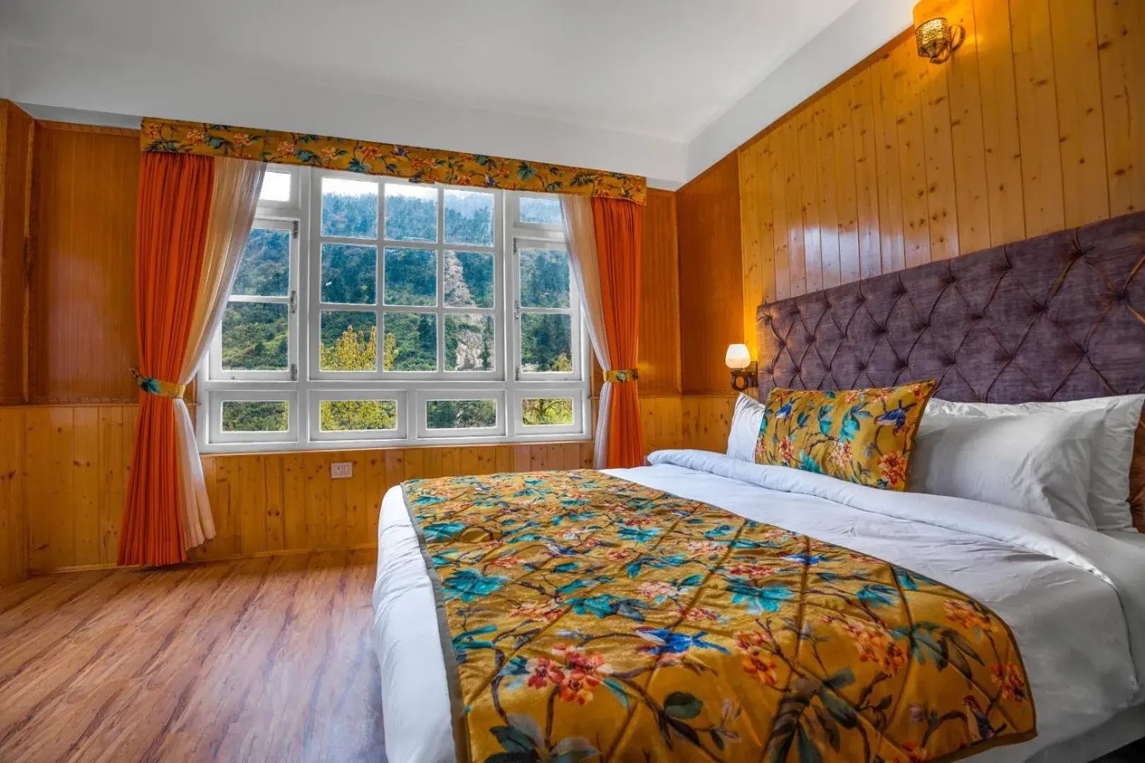 Bed in Summit Gangchen Hotel Bed in Summit Gangchen Hotel