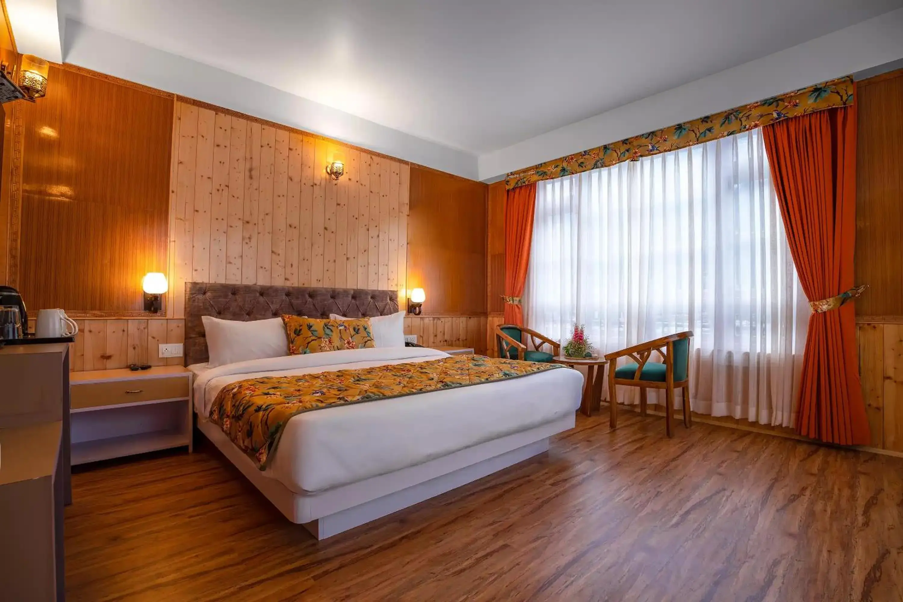 Coffee/tea facilities, Bed in Summit Gangchen Hotel Coffee/tea facilities, Bed in Summit Gangchen Hotel