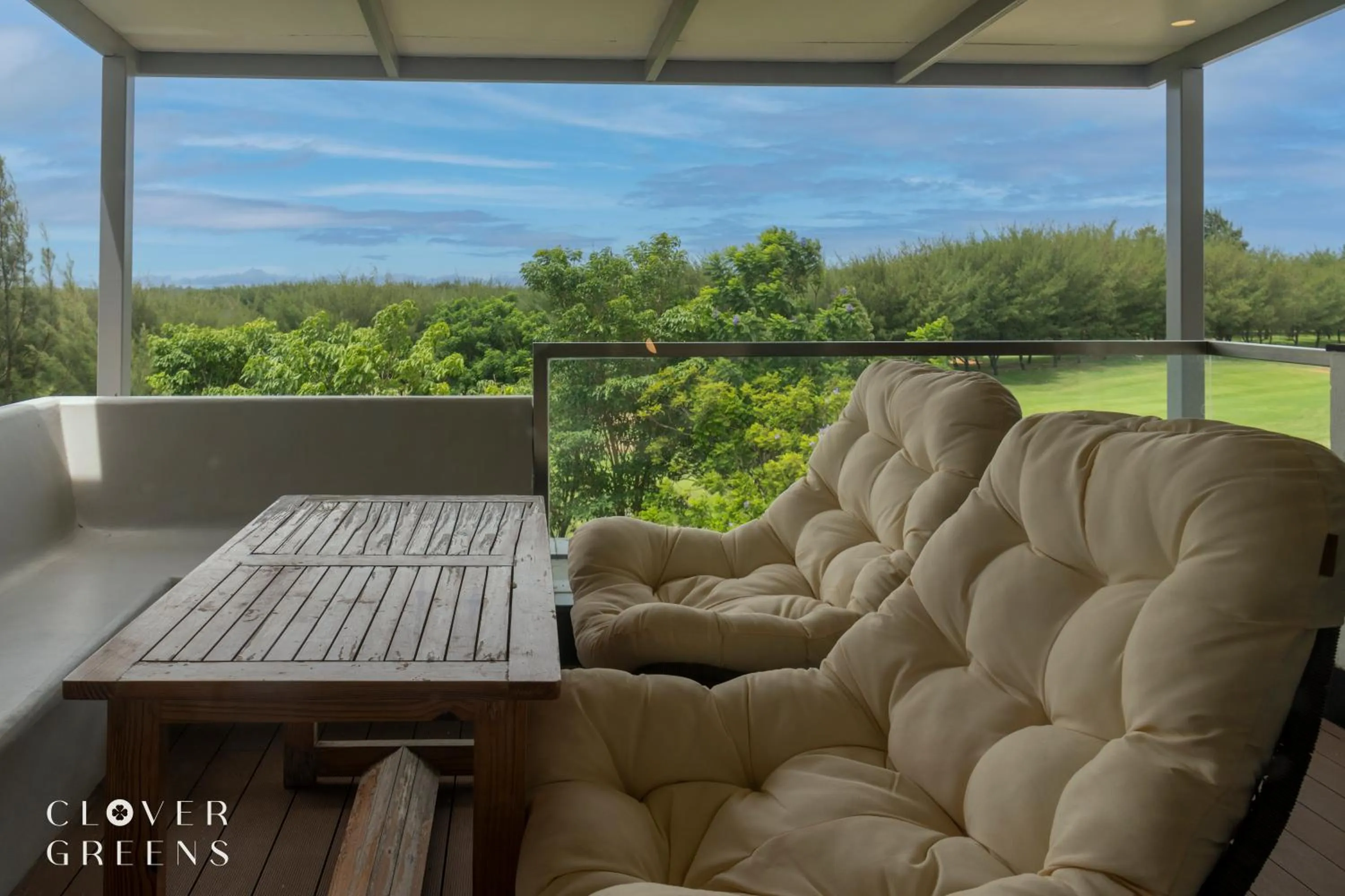 Seating area in Clover Greens Golf Course and Resort