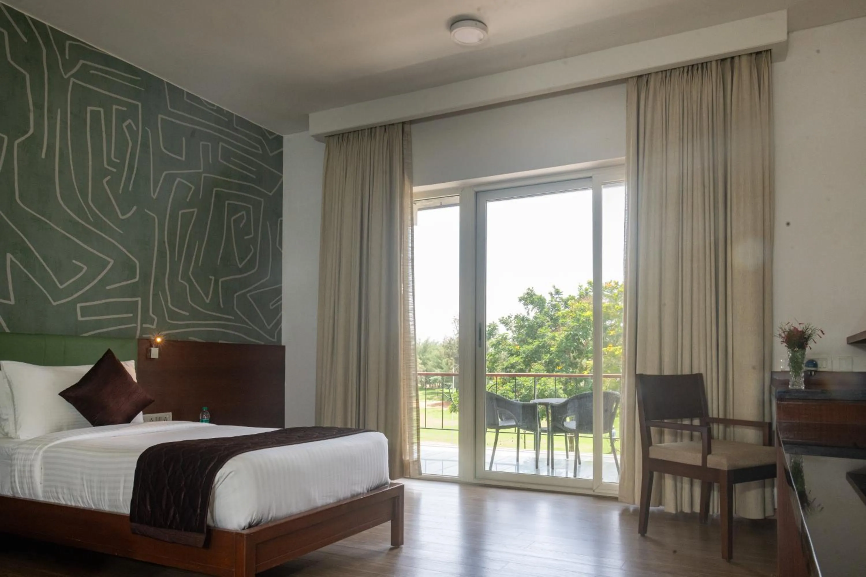 Bed in Clover Greens Golf Course and Resort