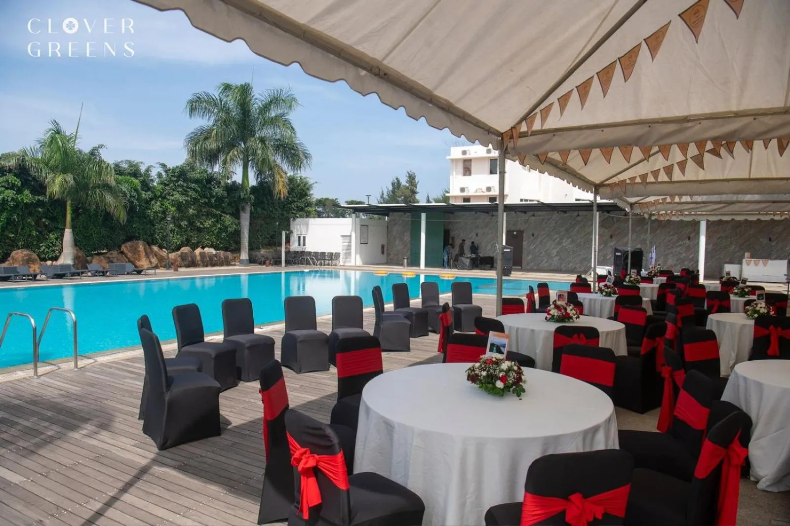 Swimming pool in Clover Greens Golf Course and Resort