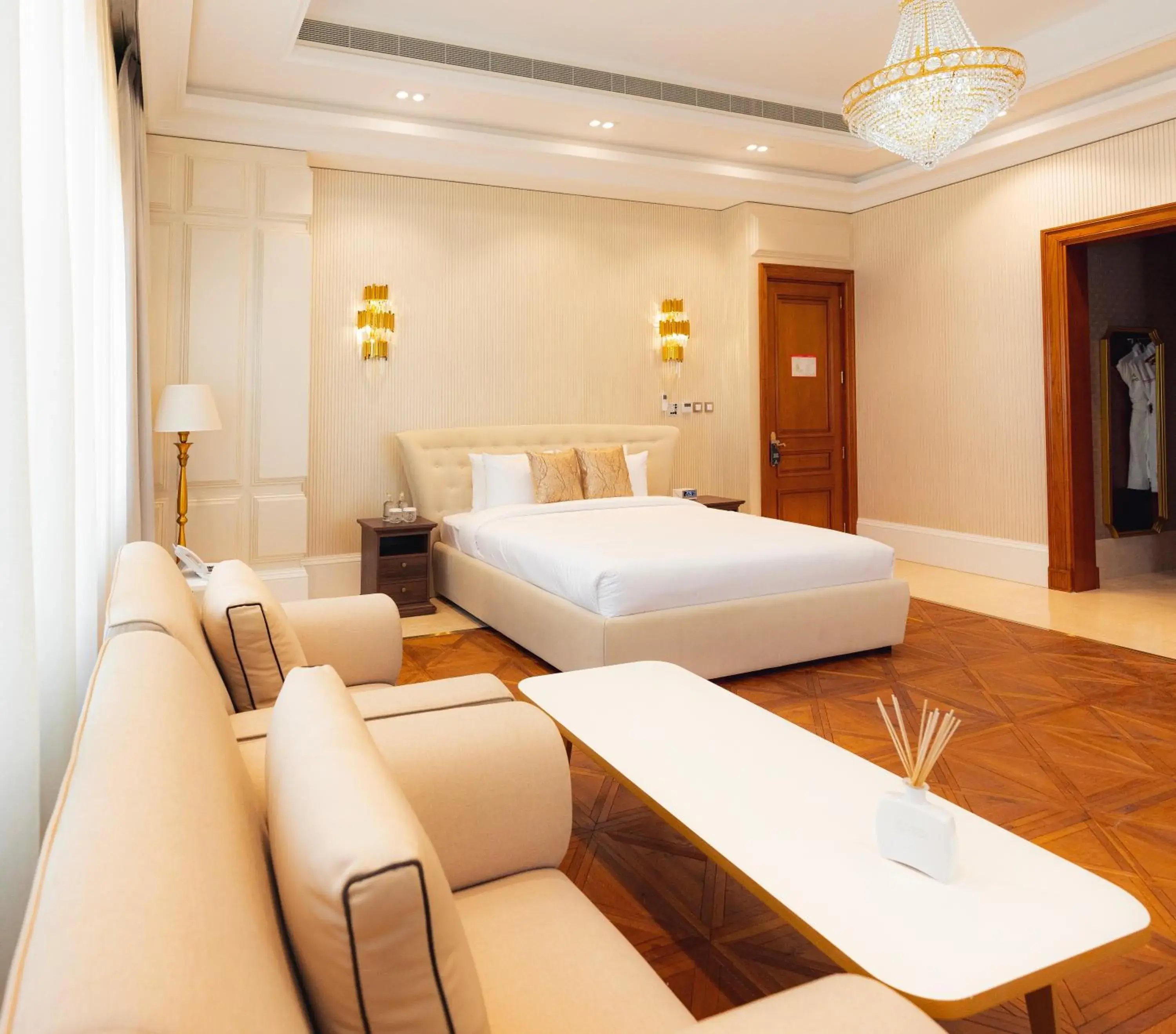 Deluxe King Room in Damask Resort Deluxe King Room in Damask Resort