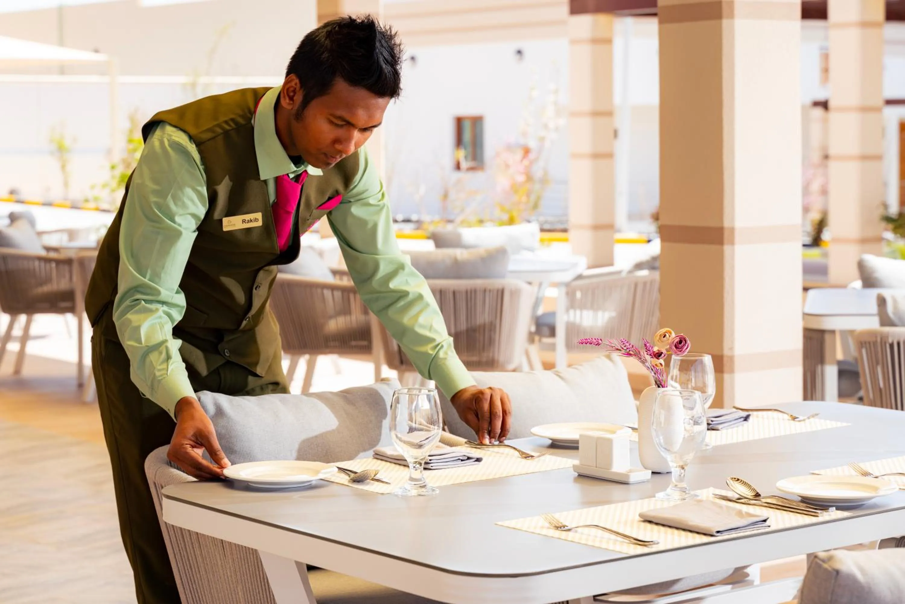 Restaurant/places to eat in Damask Resort