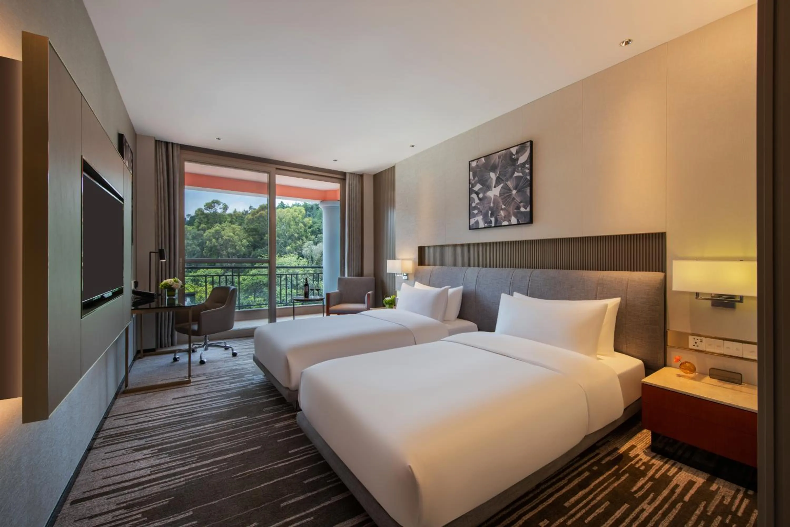 Photo of the whole room, Bed in Dongguan Forum Hotel and Apartment - Former Pullman hotel Dongguan Forum