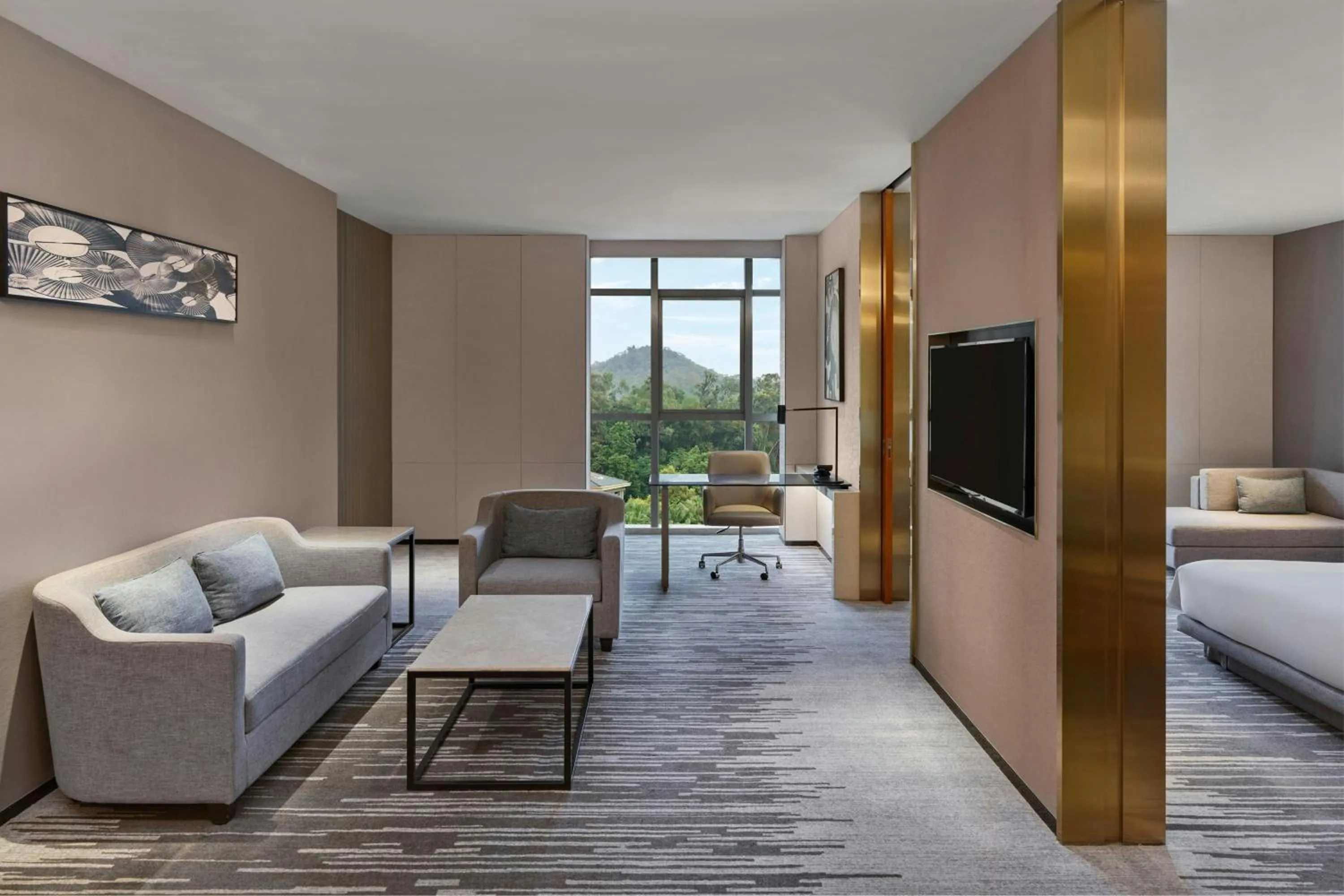 Bedroom, Bed in Dongguan Marriott Hotel