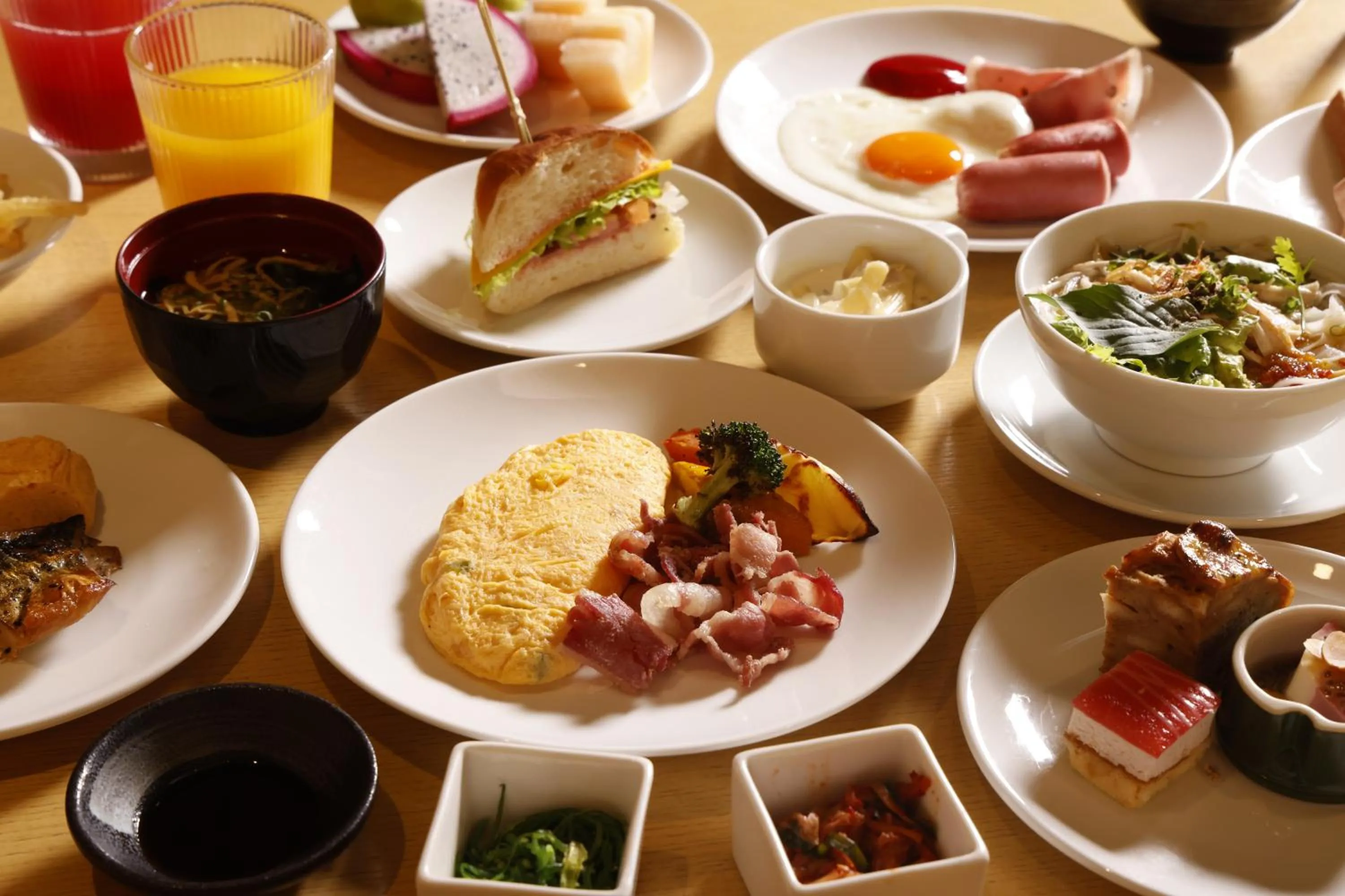 Buffet breakfast in Sotetsu Grand Fresa Saigon