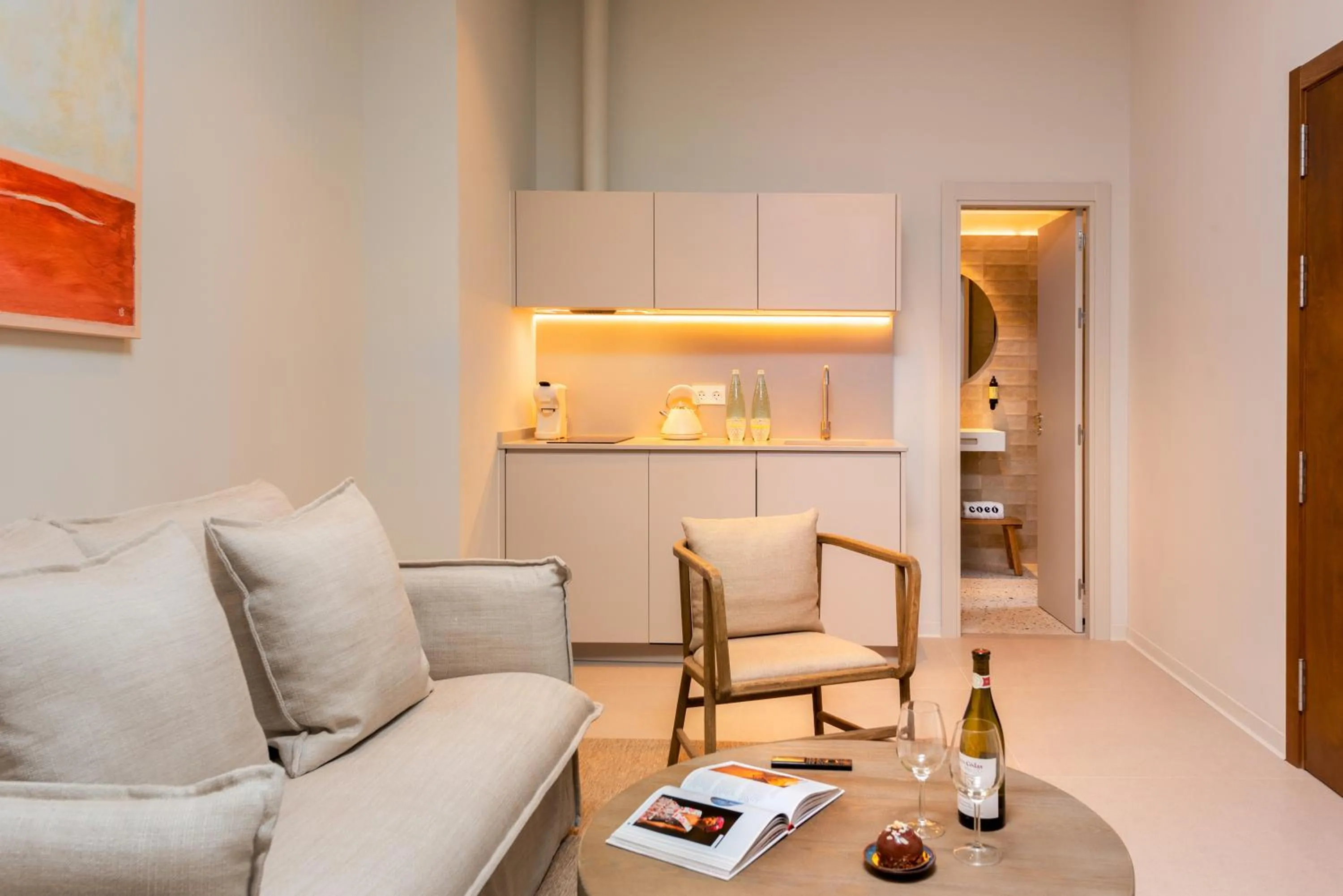 Living room in Coeo Fresca Roof Garden Signature Apartments