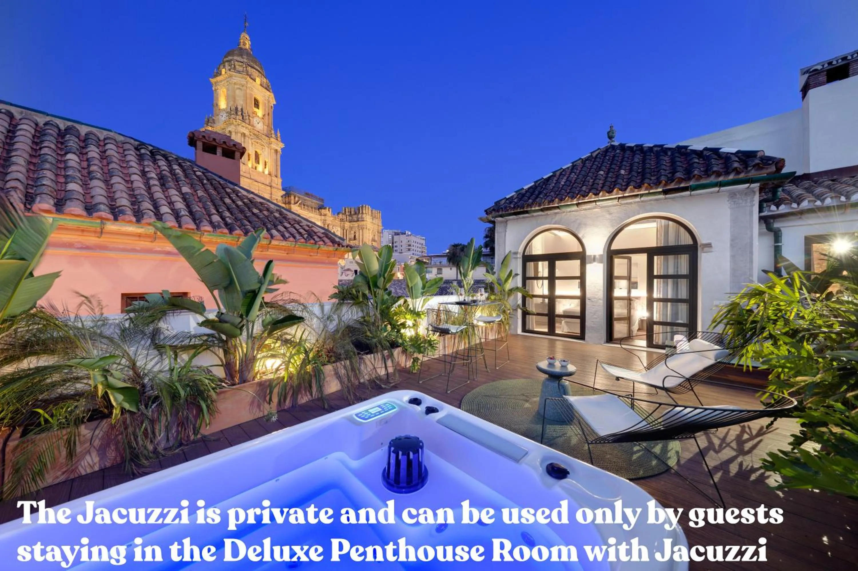 Text overlay in Coeo Fresca Roof Garden Signature Apartments