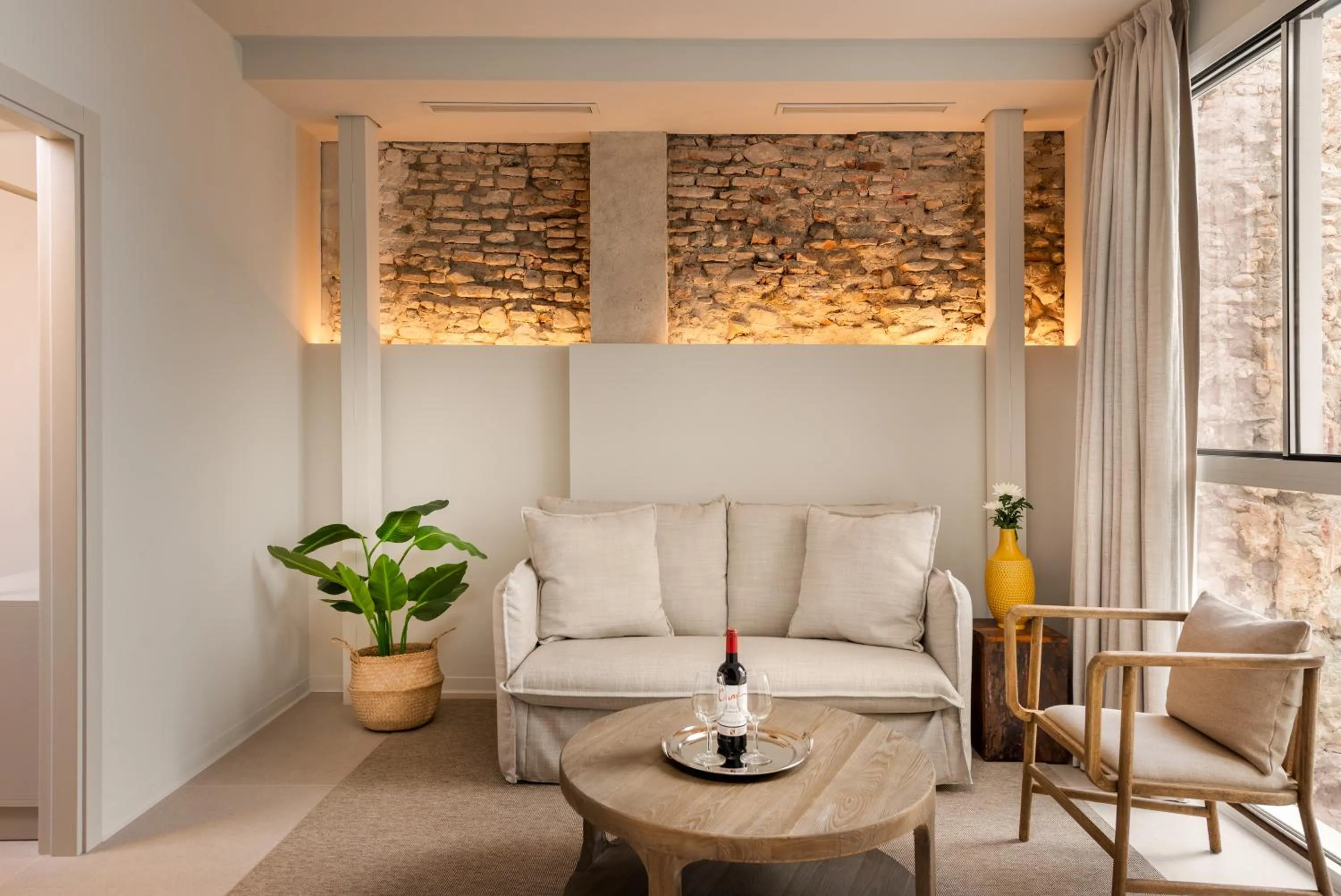 Living room in Coeo Fresca Roof Garden Signature Apartments