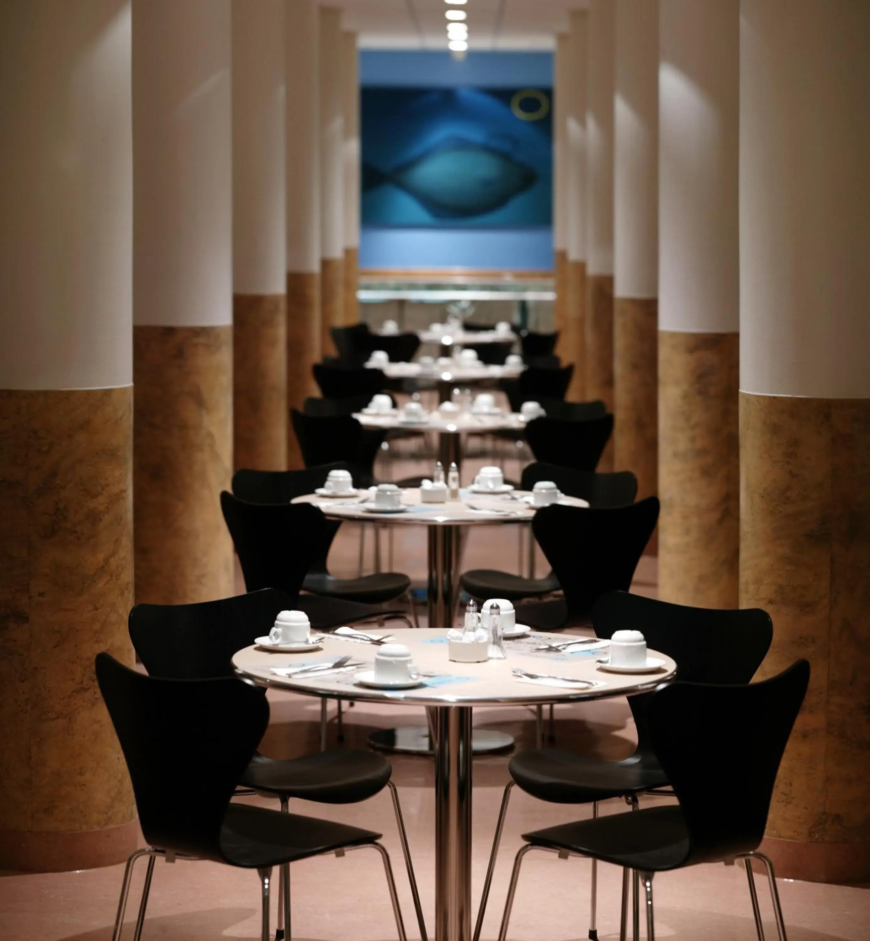 Restaurant/places to eat in Hotel Edda Akureyri Restaurant/places to eat in Hotel Edda Akureyri