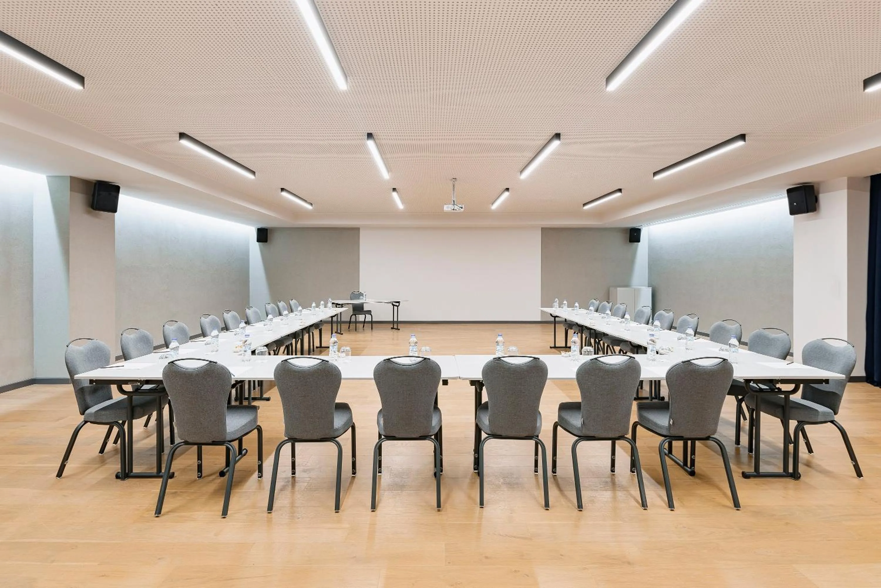 Meeting/conference room in INVENTIST Hotel Sports Academy Istanbul