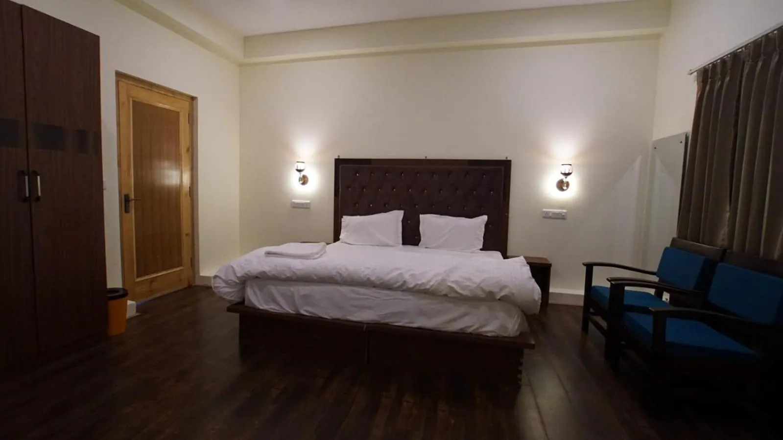 Bed in Hotel Bergo Residency - Leh