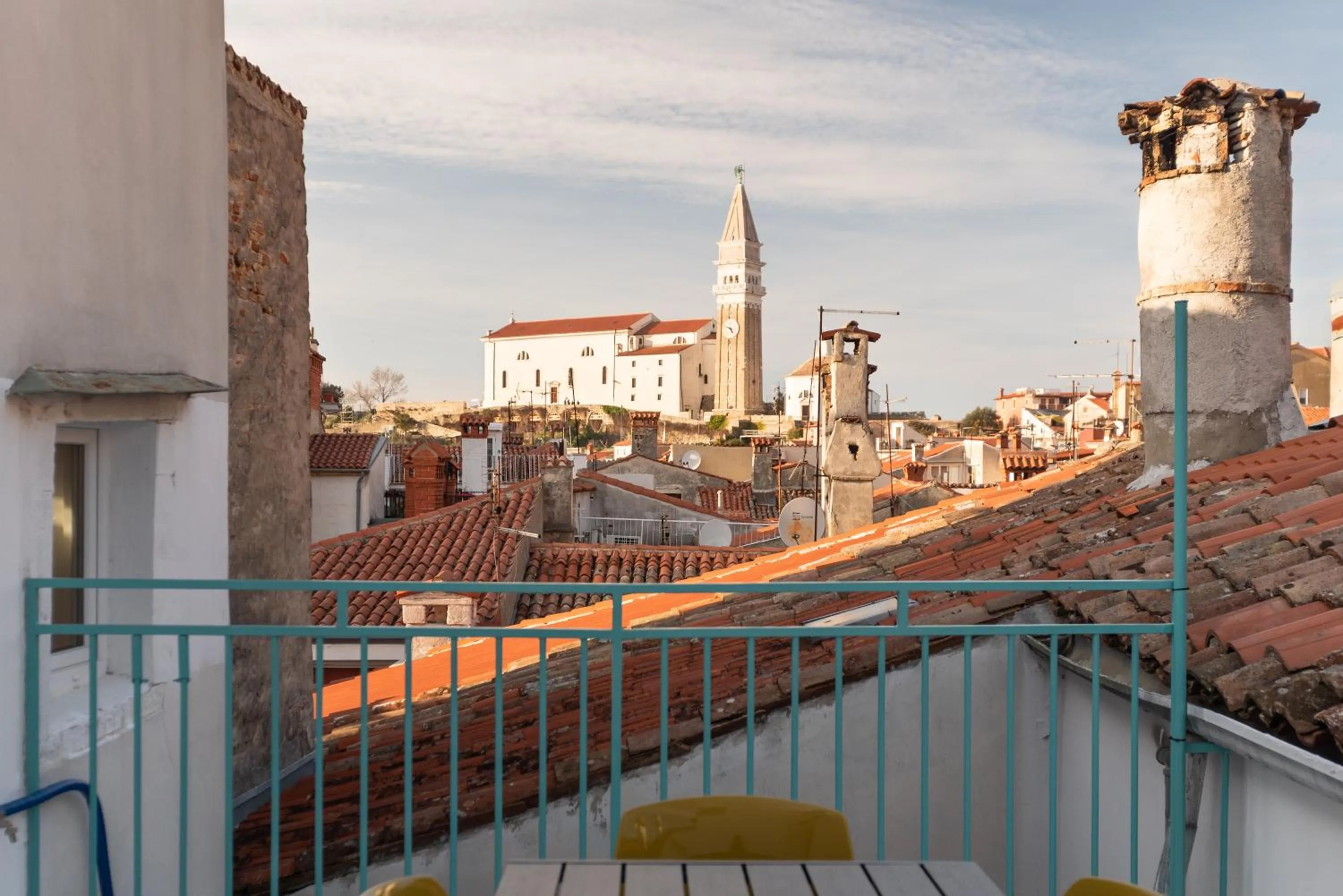Day in Selamare Apartment by Locap Group