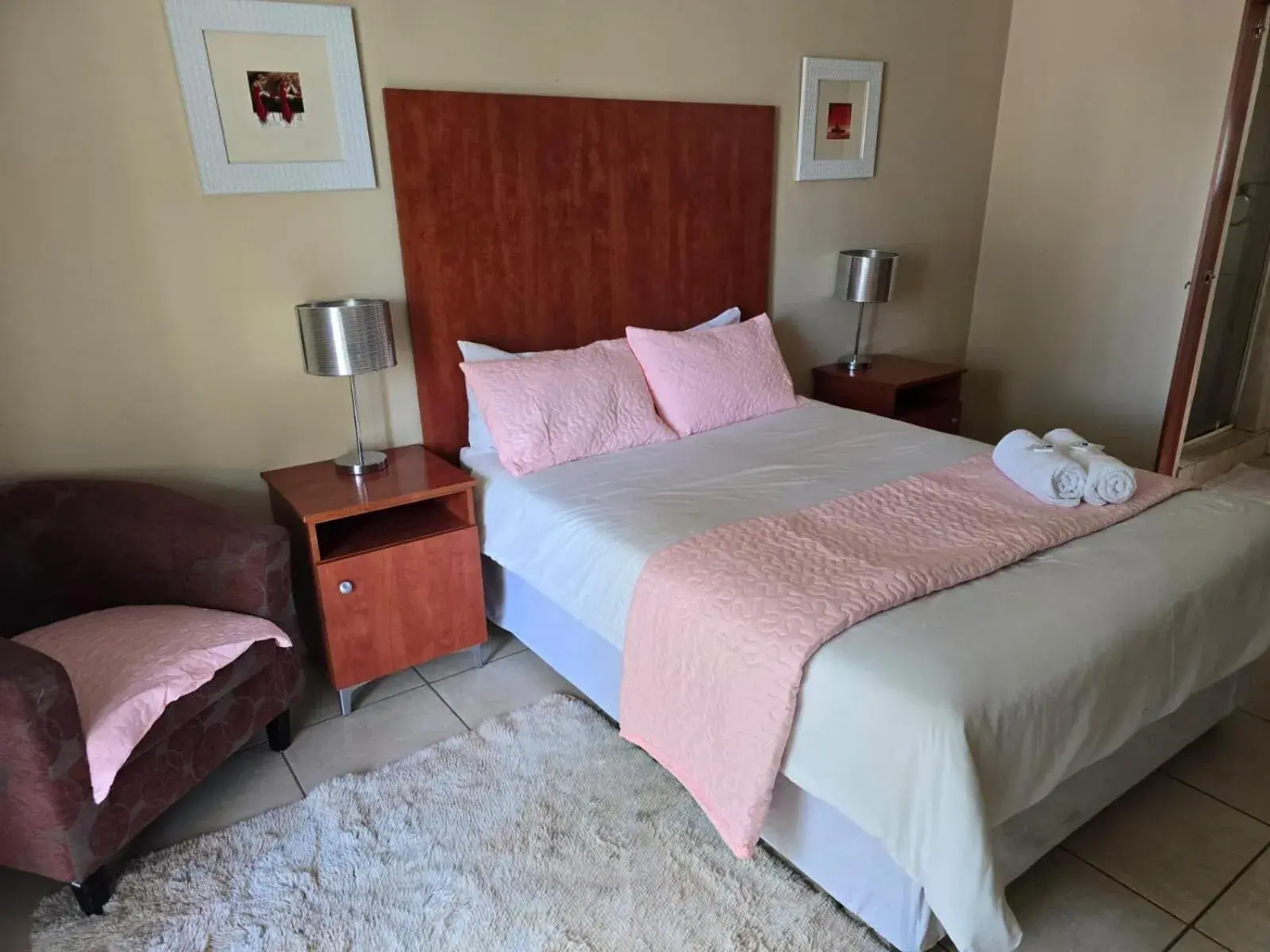 towels, Bed in Akkerdam Bed and Breakfast towels, Bed in Akkerdam Bed and Breakfast