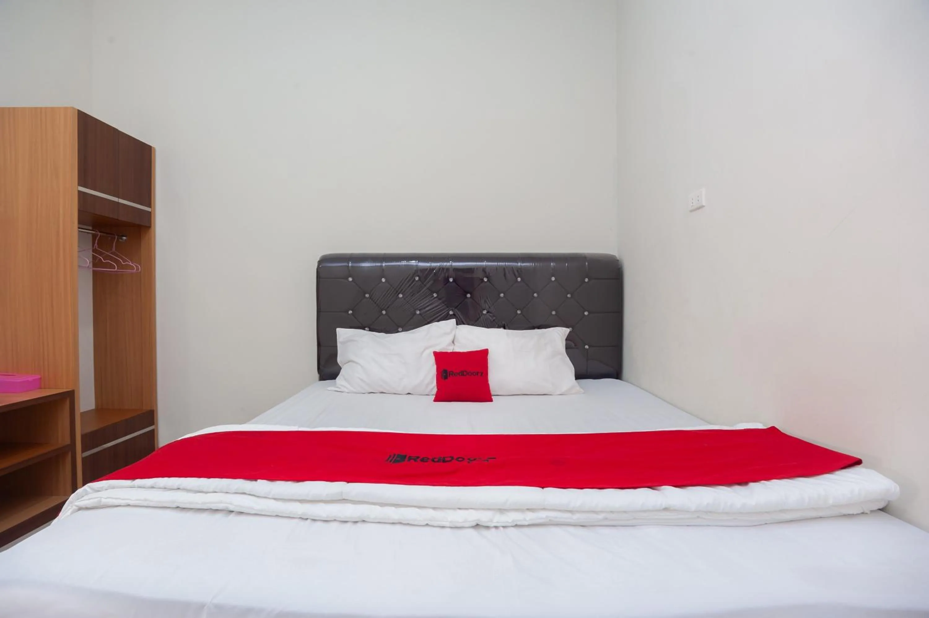 RedDoorz @ Jalan Urip Sumoharjo Lampung 2