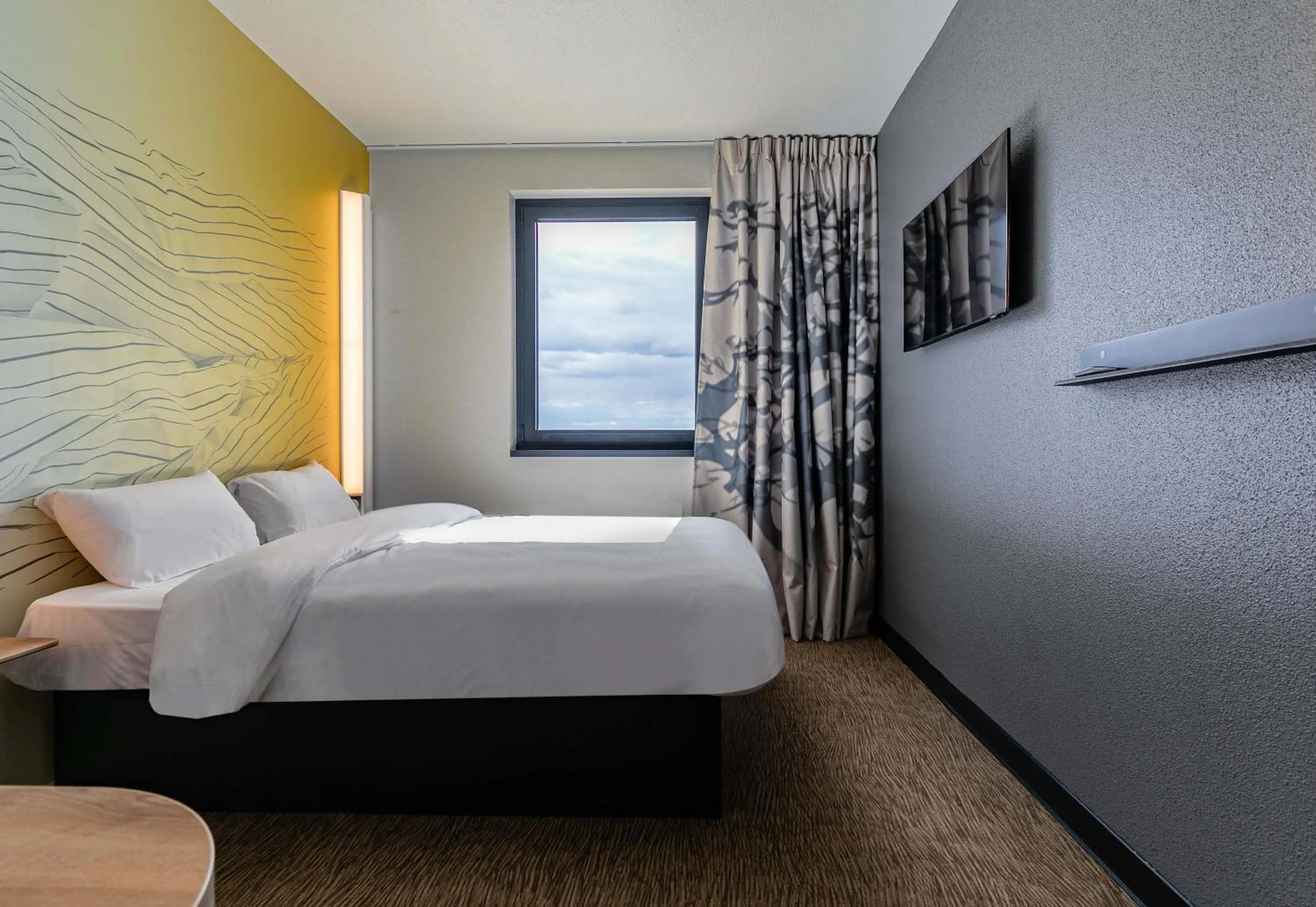 Bedroom, Bed in B&B HOTEL Sélestat Centre-Alsace