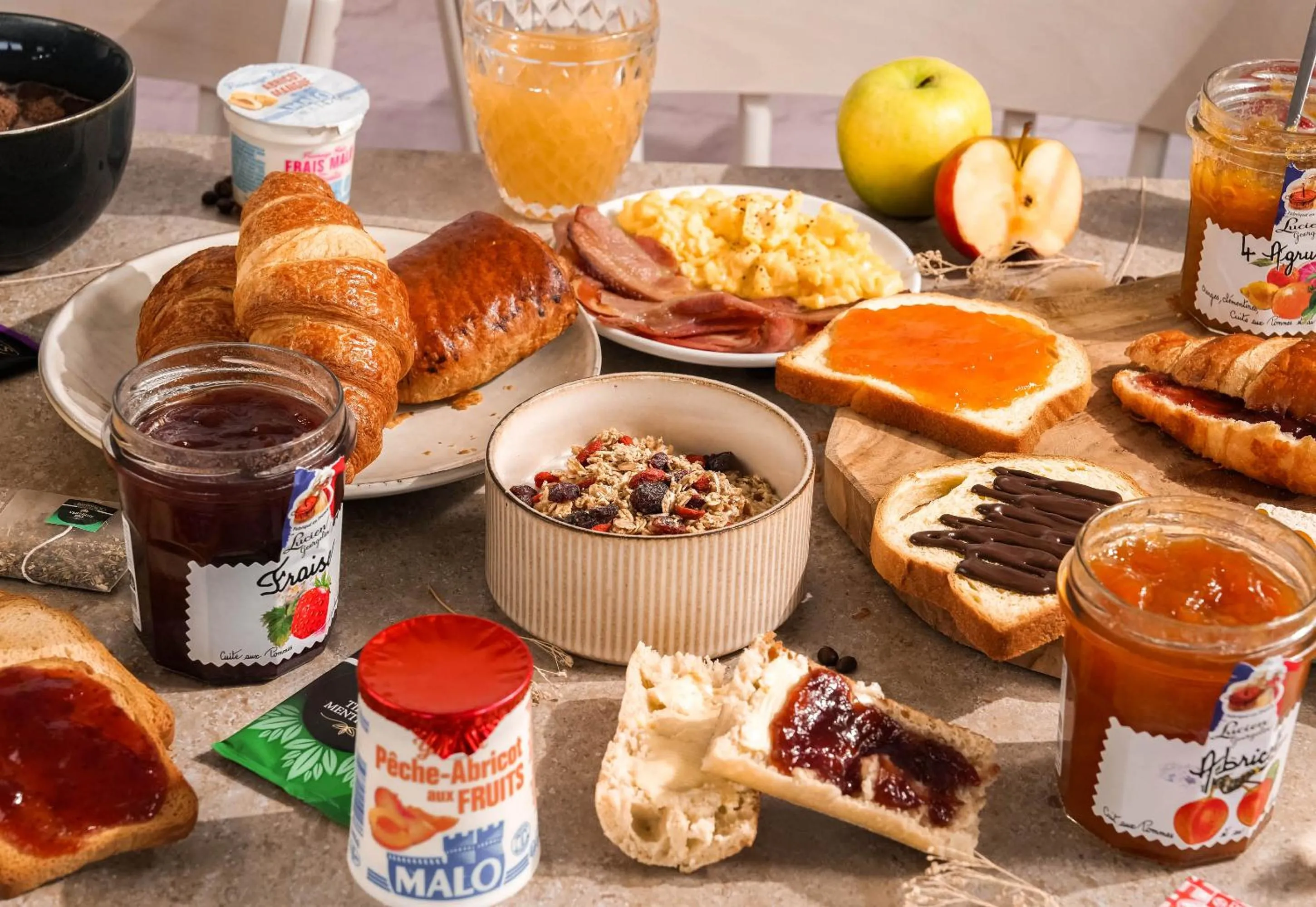 Breakfast in B&B HOTEL Sélestat Centre-Alsace