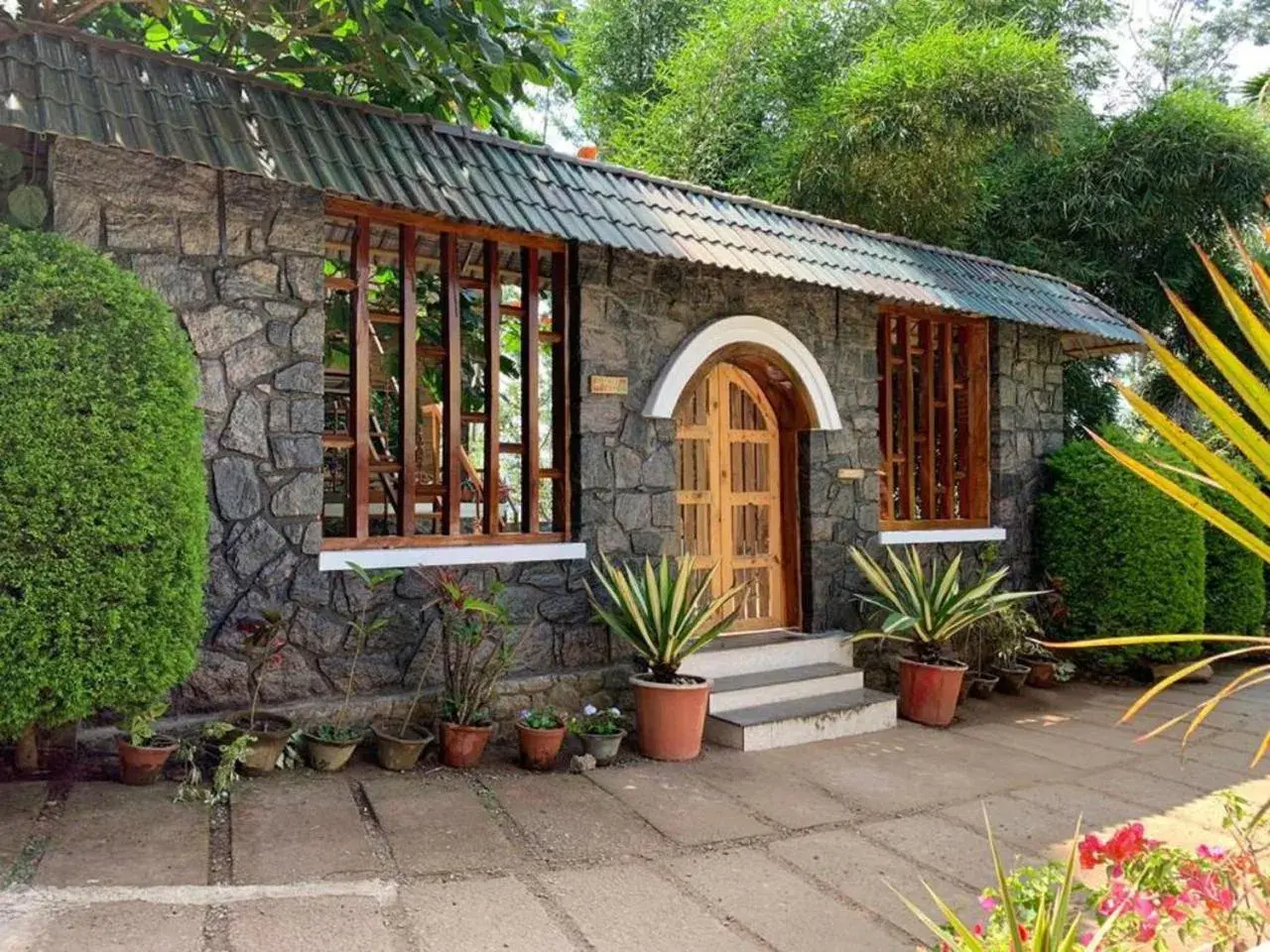 Garden view in Spring Muunnar, Munnar Garden view in Spring Muunnar, Munnar