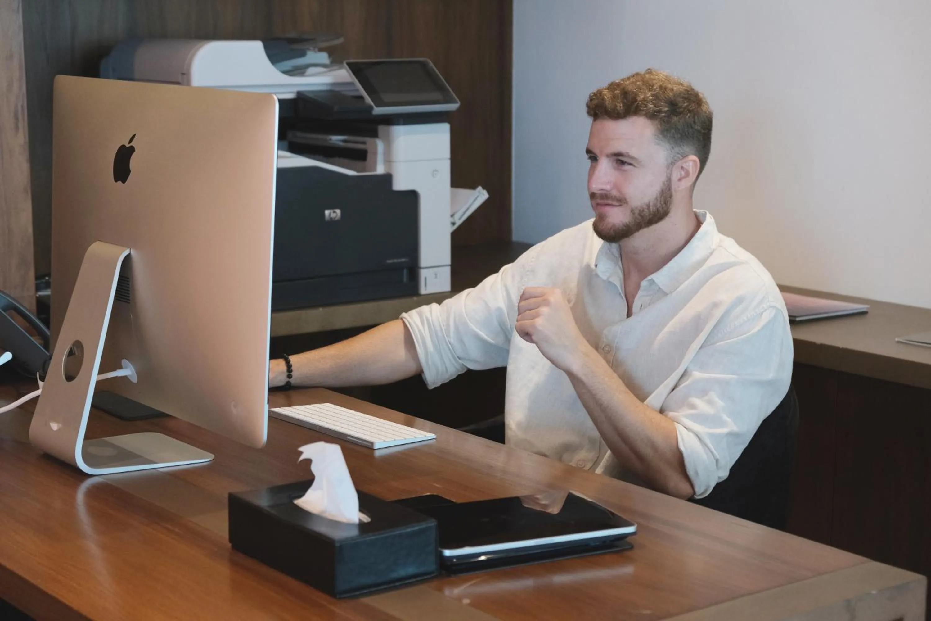 Business facilities in Charthouse Bahrain