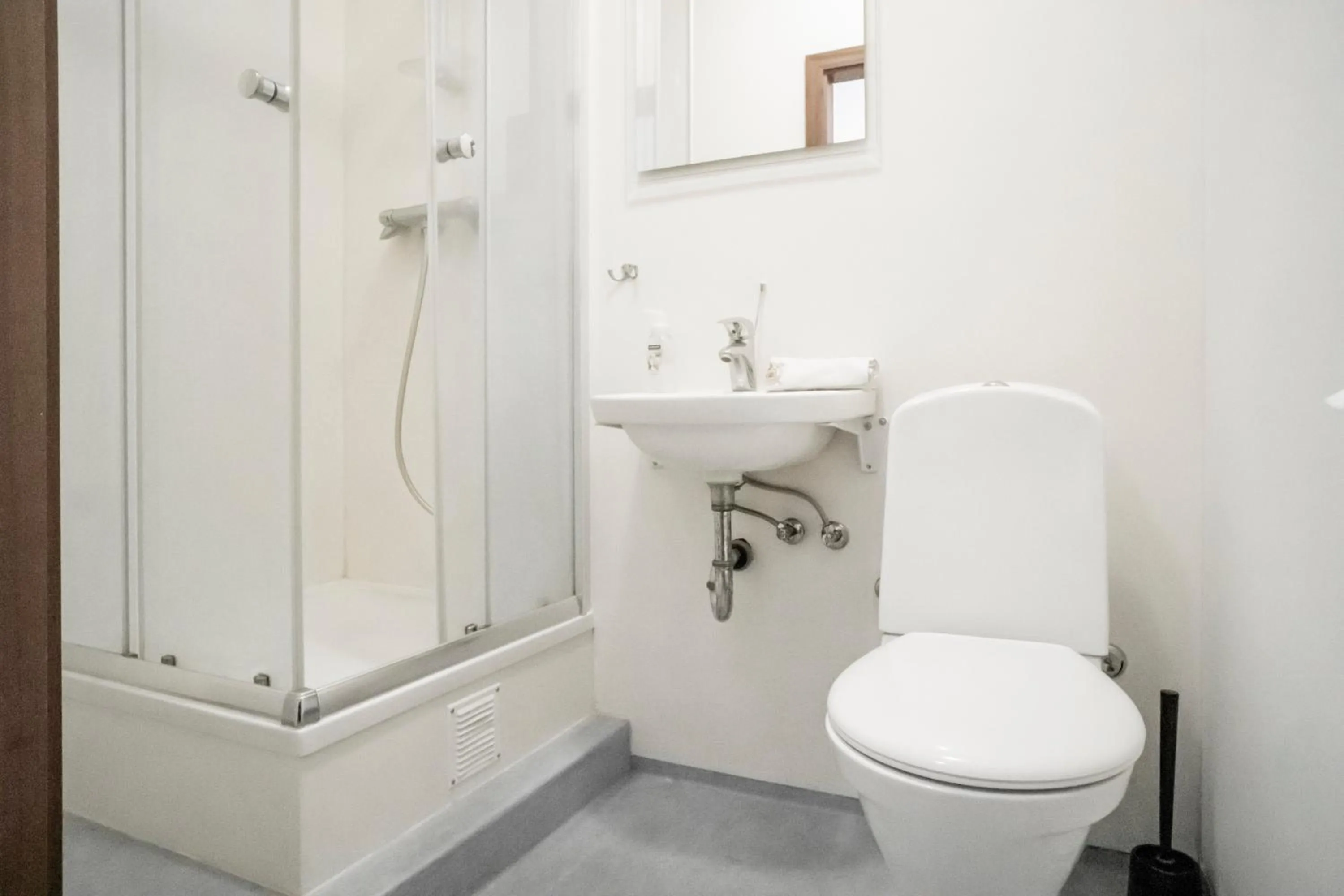 Shower in Guesthouse Pavi