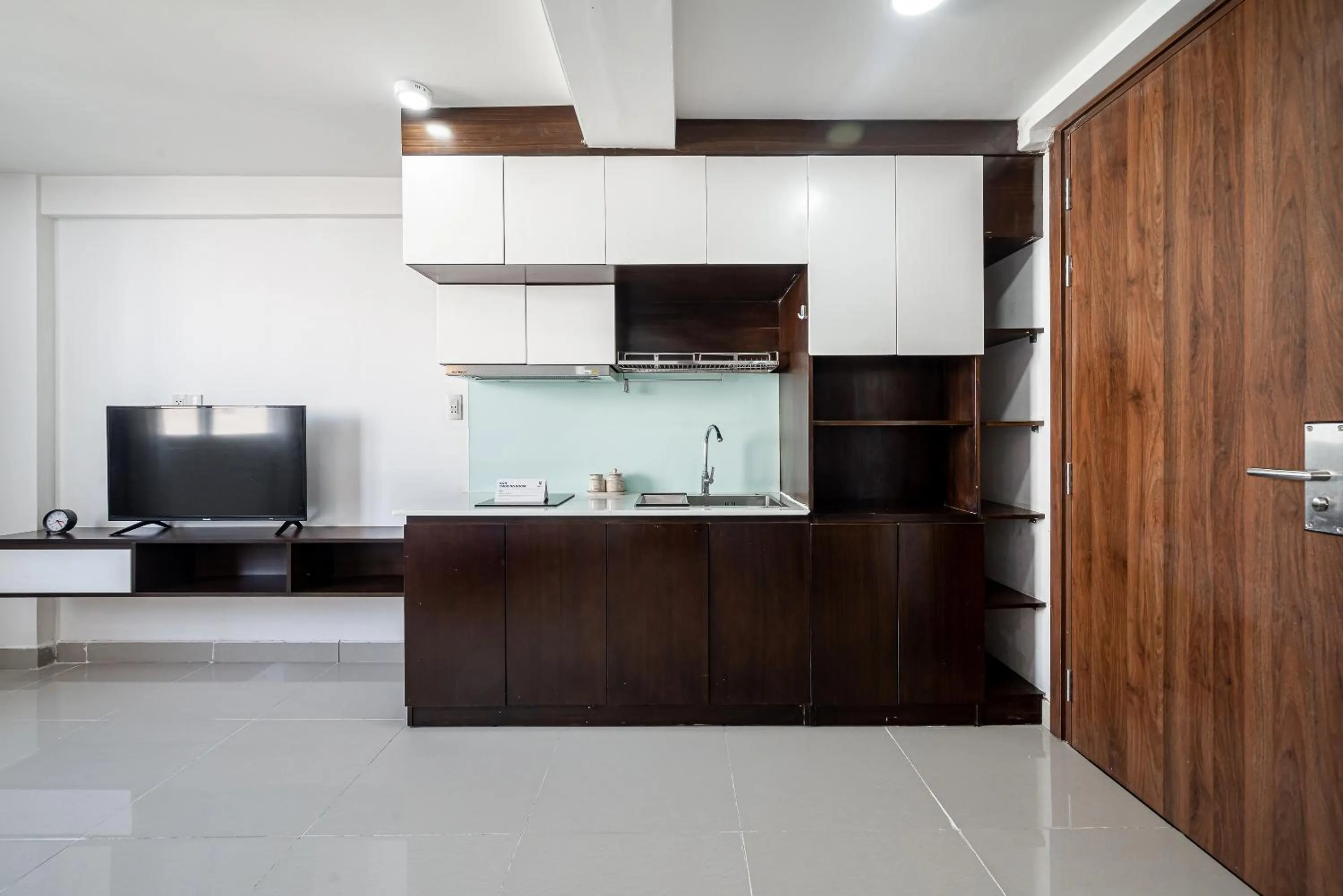 TV and multimedia in Cozrum Homes - Sonata Residence