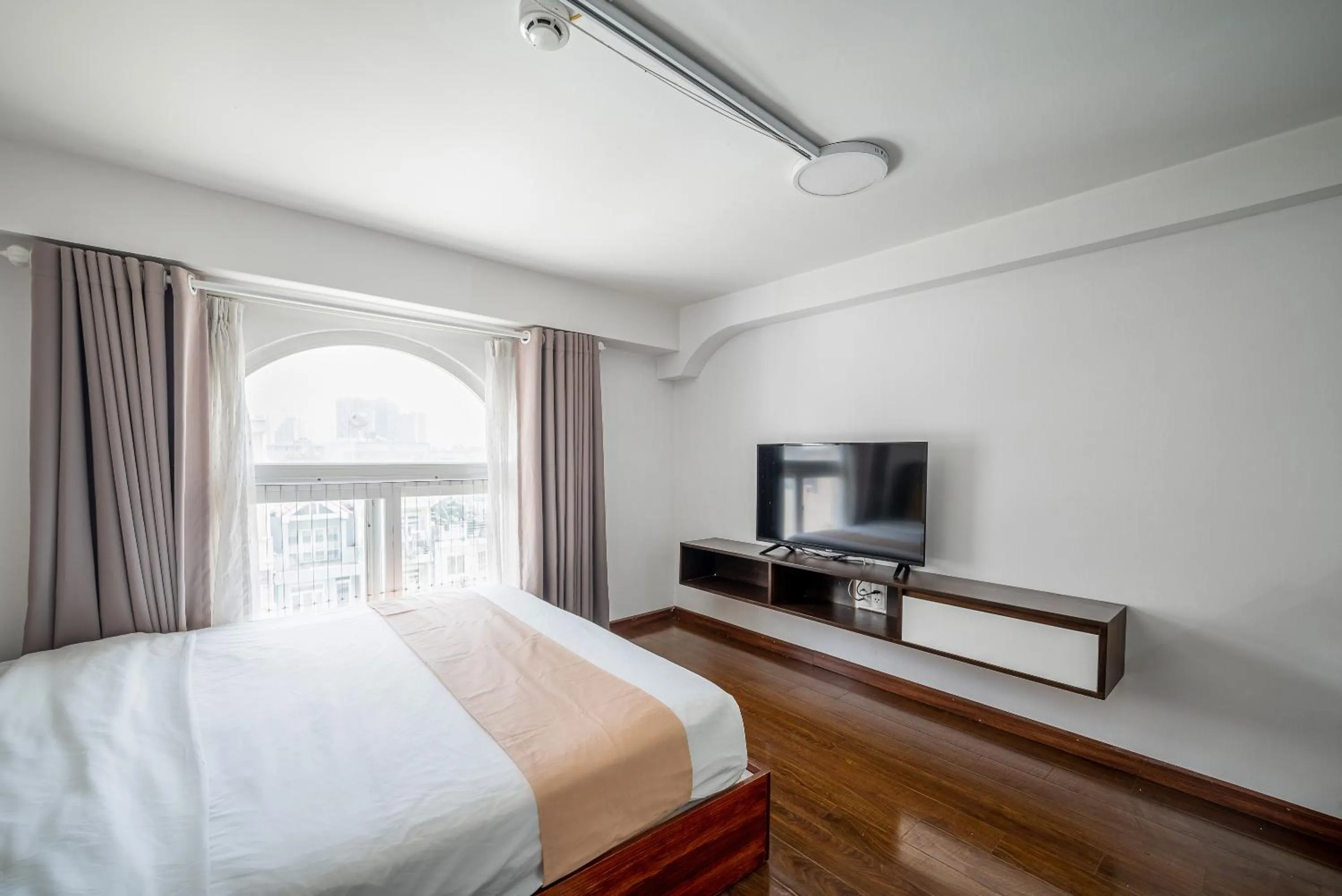 TV and multimedia, Bed in Cozrum Homes - Sonata Residence