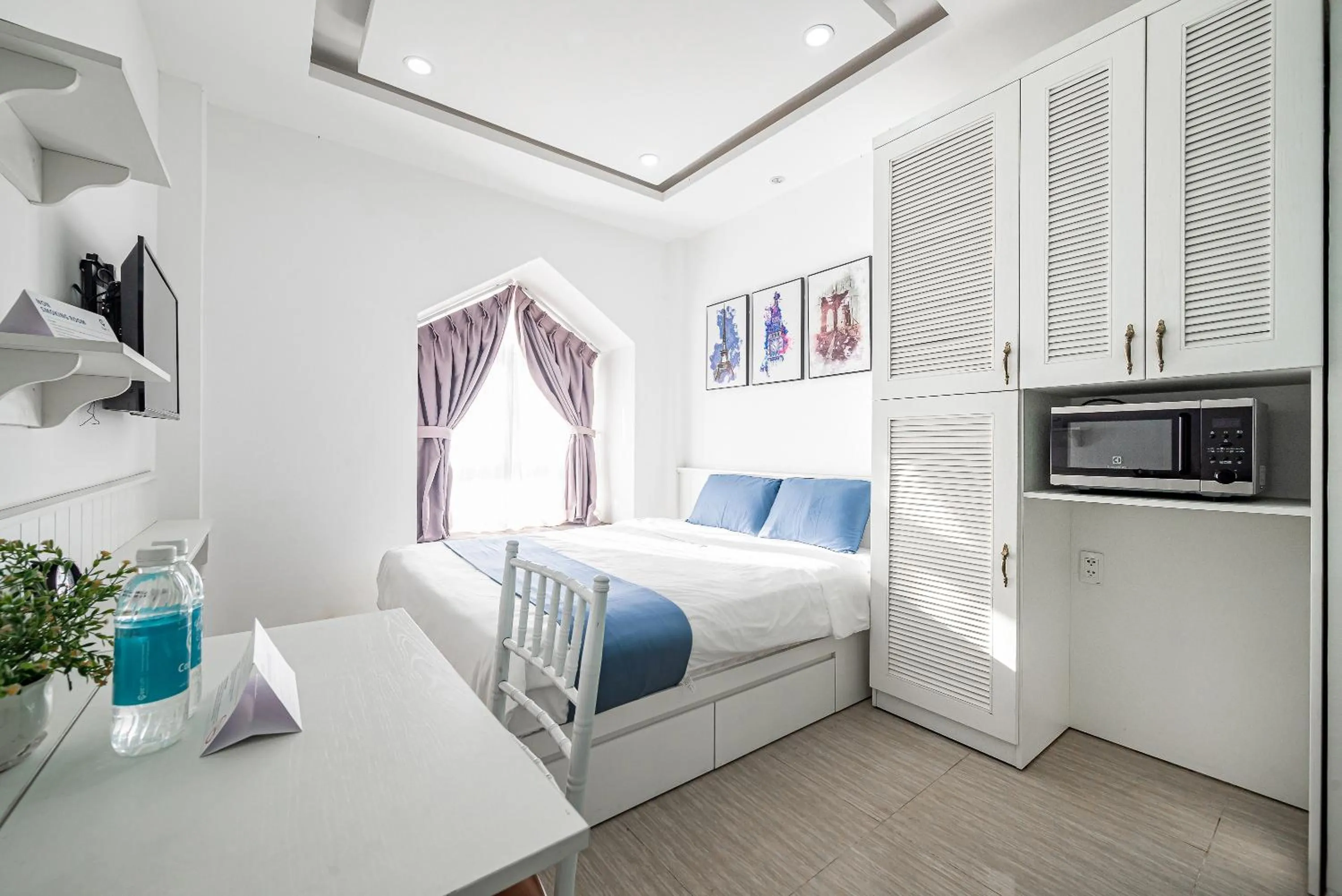 Photo of the whole room, Bed in Cozrum Homes - Sonata Residence