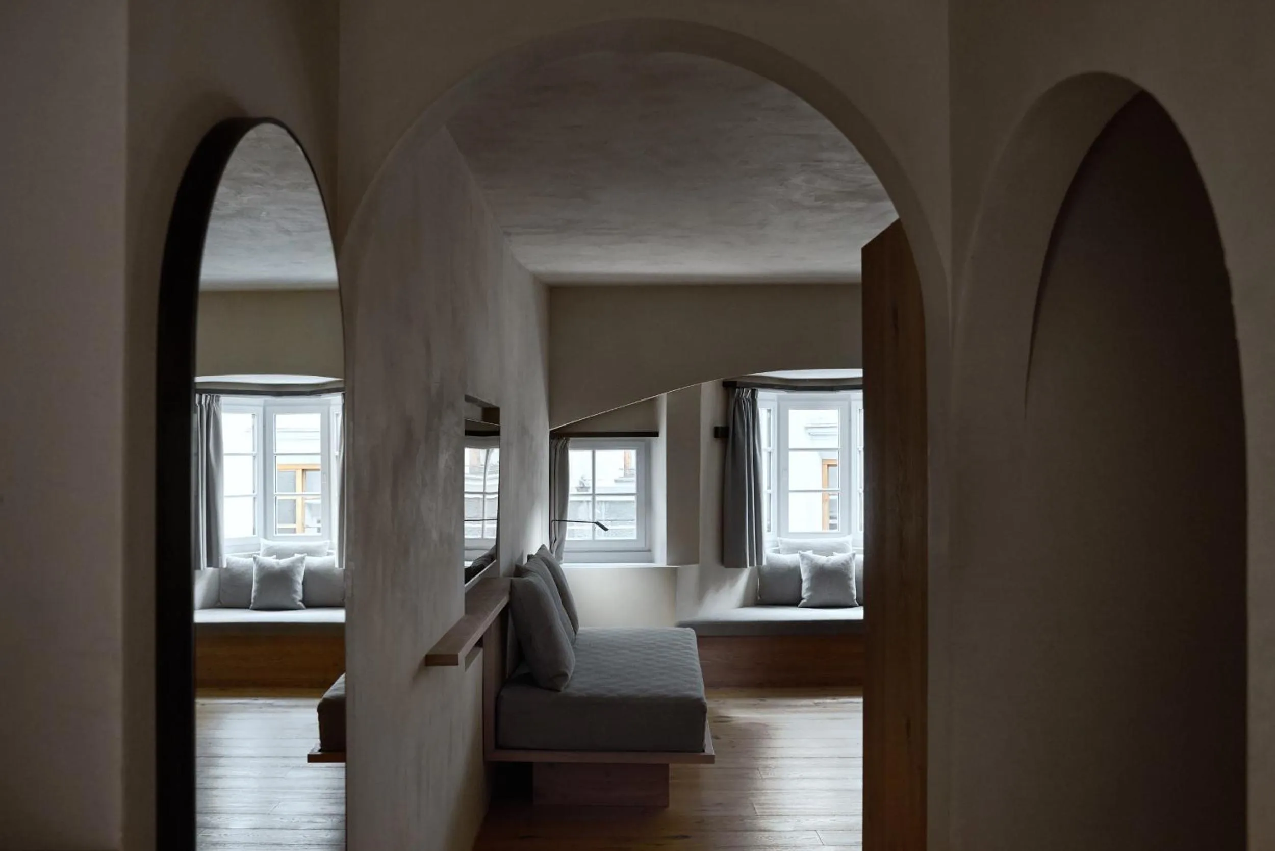 Photo of the whole room, Bed in fink Restaurant & Suites