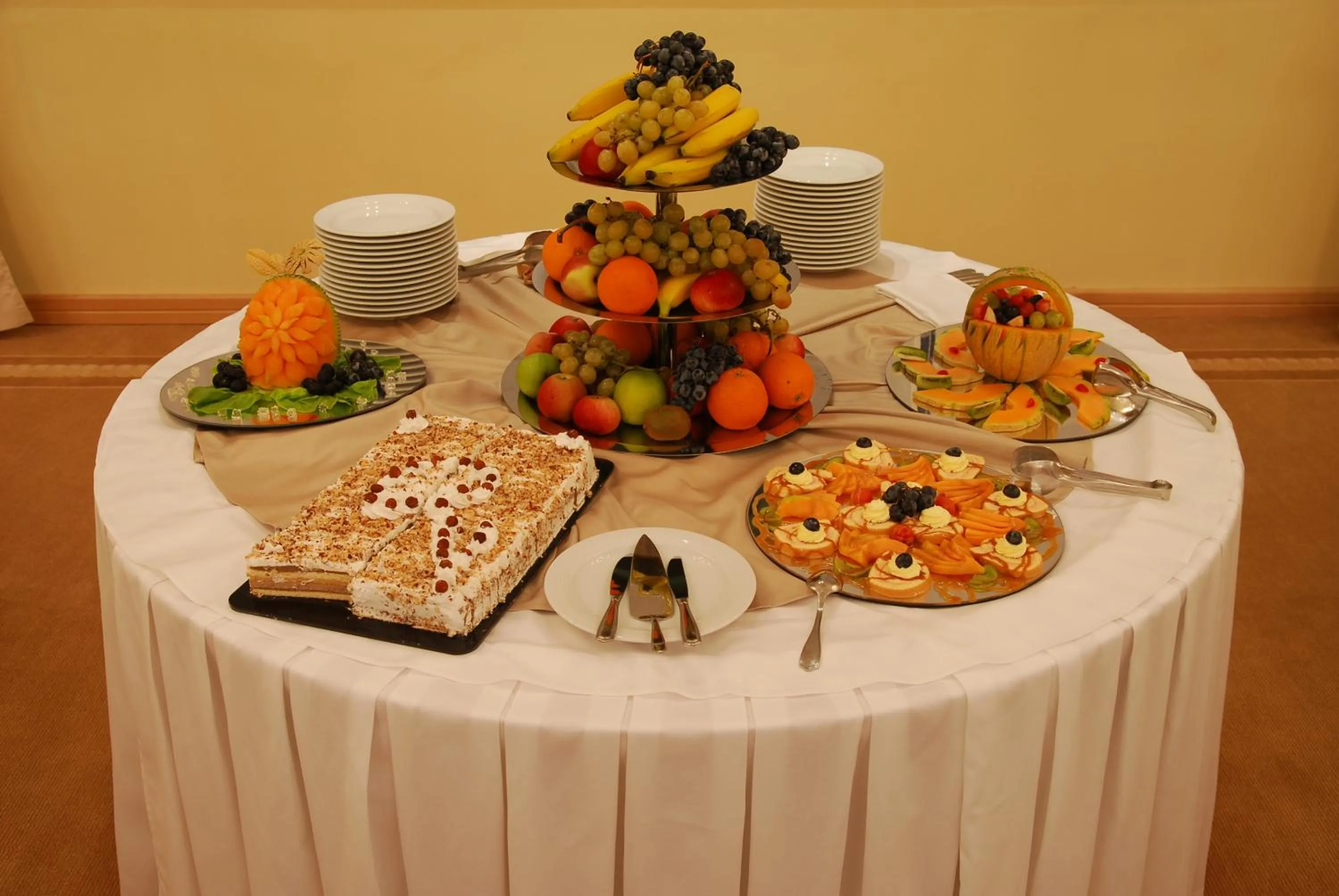 Food and drinks in Hotel Princess