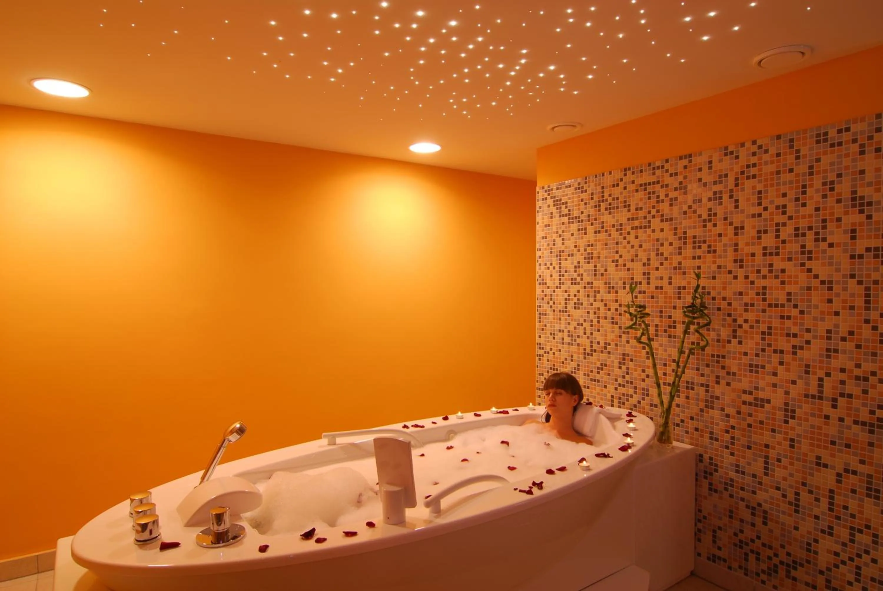 Hot Tub in Hotel Princess